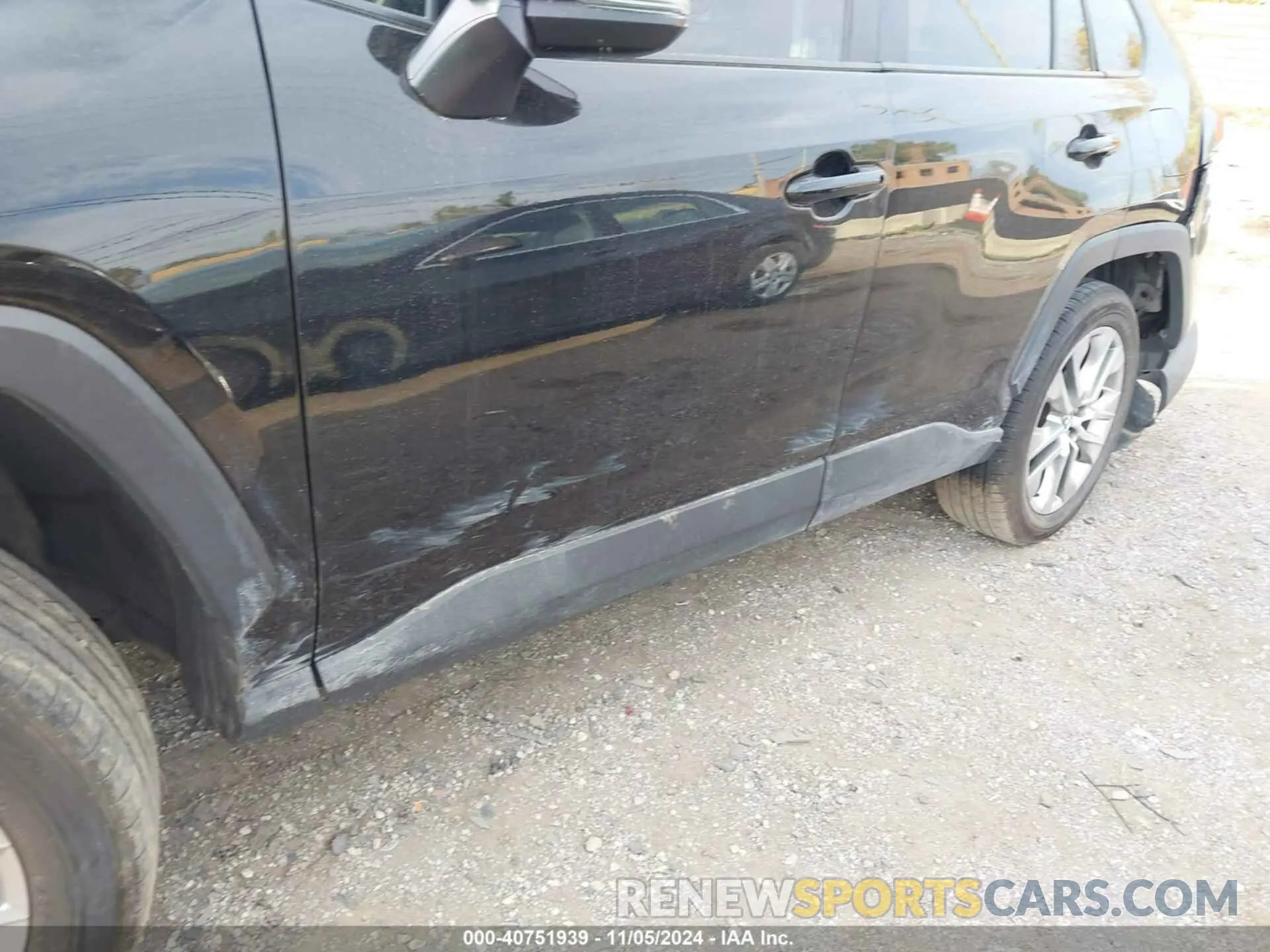 18 Фотография поврежденного автомобиля 2T3A1RFV7MC155429 TOYOTA RAV4 2021