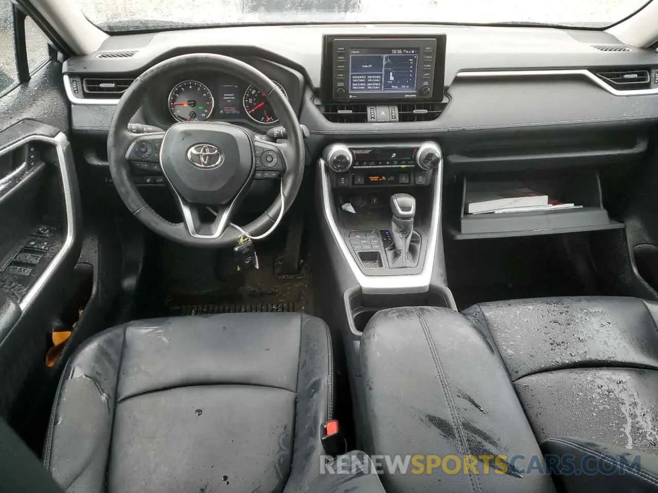 8 Photograph of a damaged car 2T3A1RFV7MC251223 TOYOTA RAV4 2021