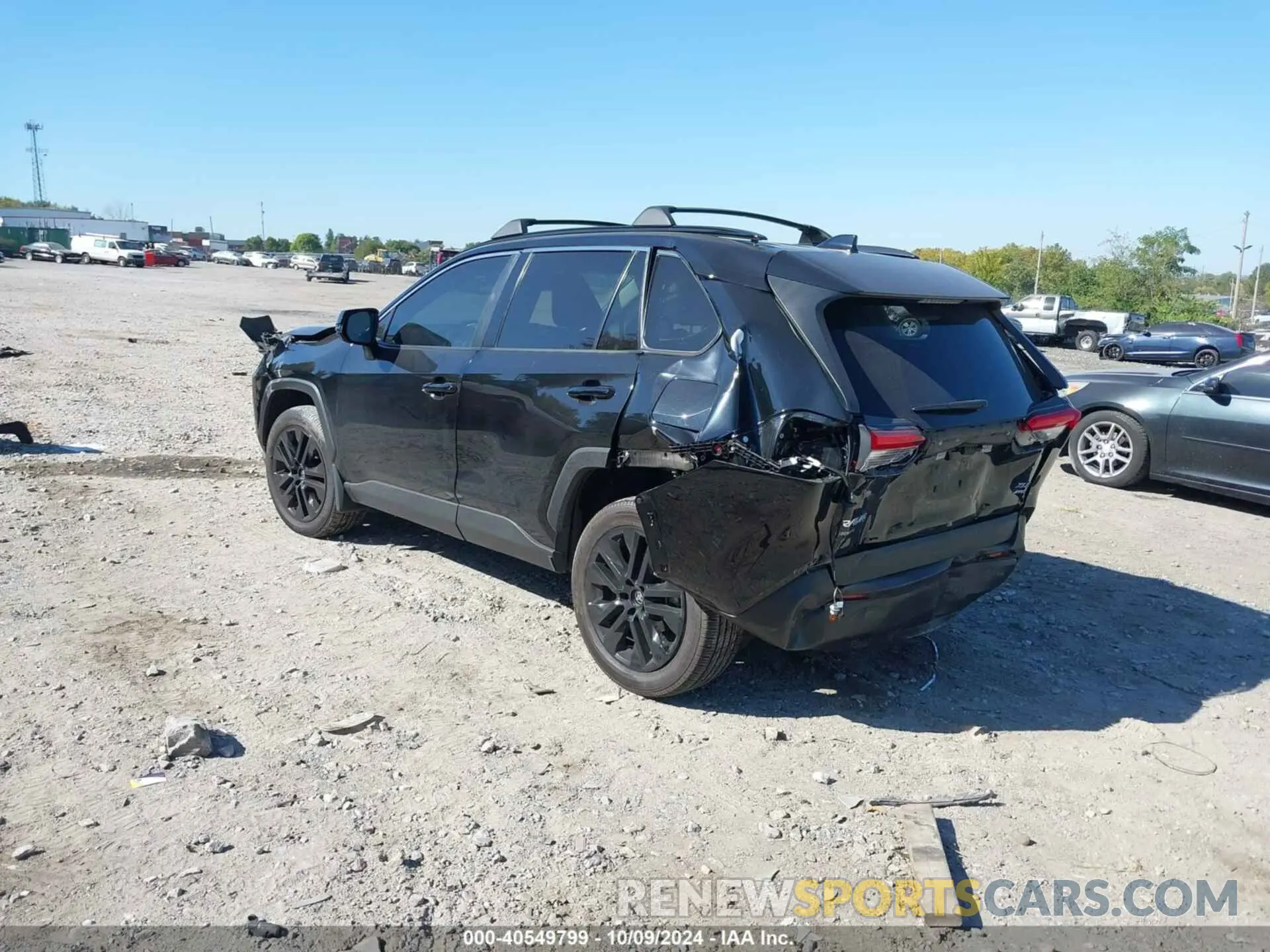 3 Фотография поврежденного автомобиля 2T3A1RFV8MC187189 TOYOTA RAV4 2021