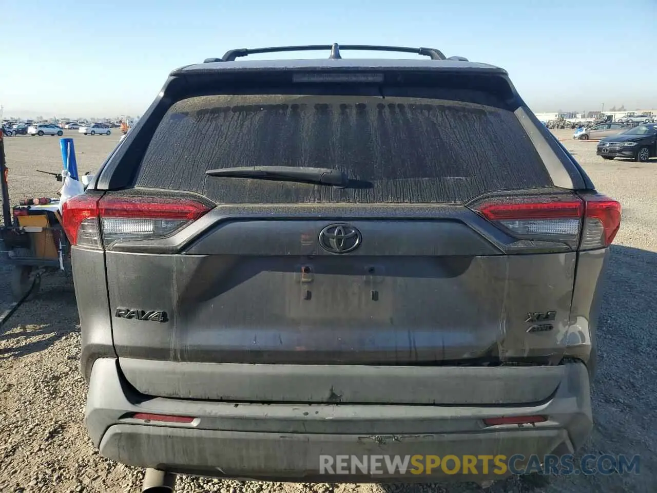 6 Фотография поврежденного автомобиля 2T3A1RFV9MC192594 TOYOTA RAV4 2021