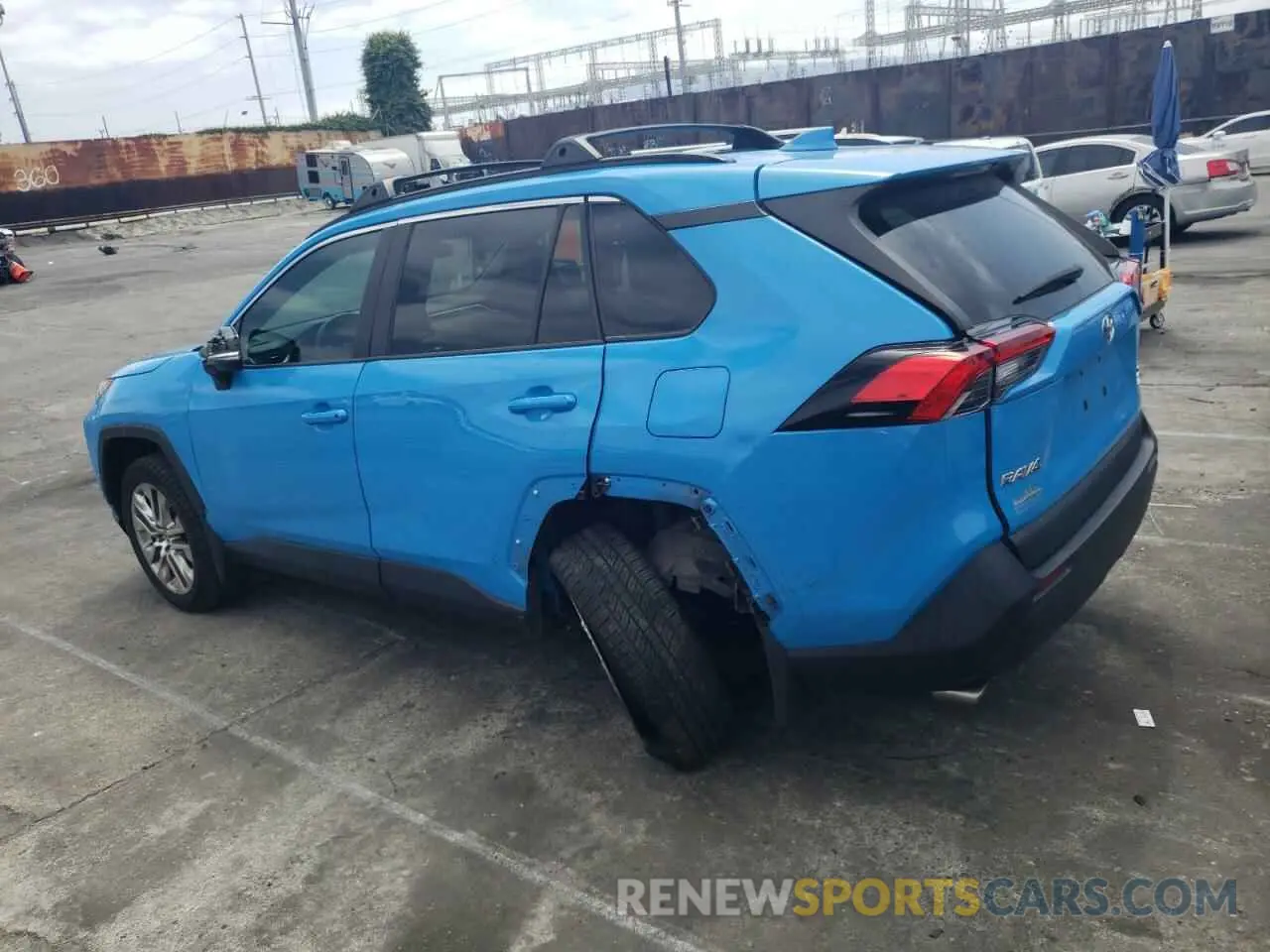 2 Фотография поврежденного автомобиля 2T3A1RFV9MW188379 TOYOTA RAV4 2021