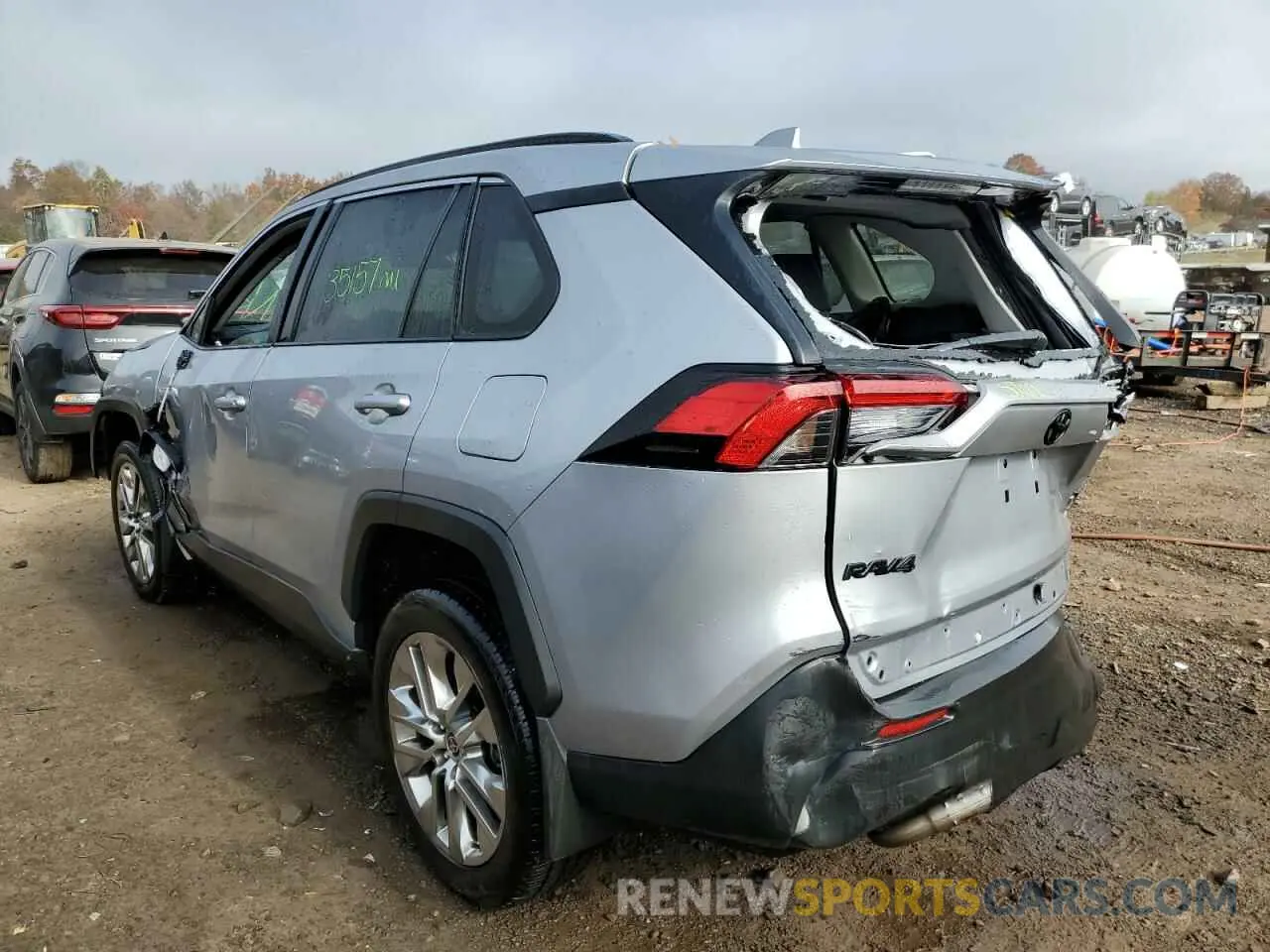 3 Photograph of a damaged car 2T3A1RFVXMC235890 TOYOTA RAV4 2021