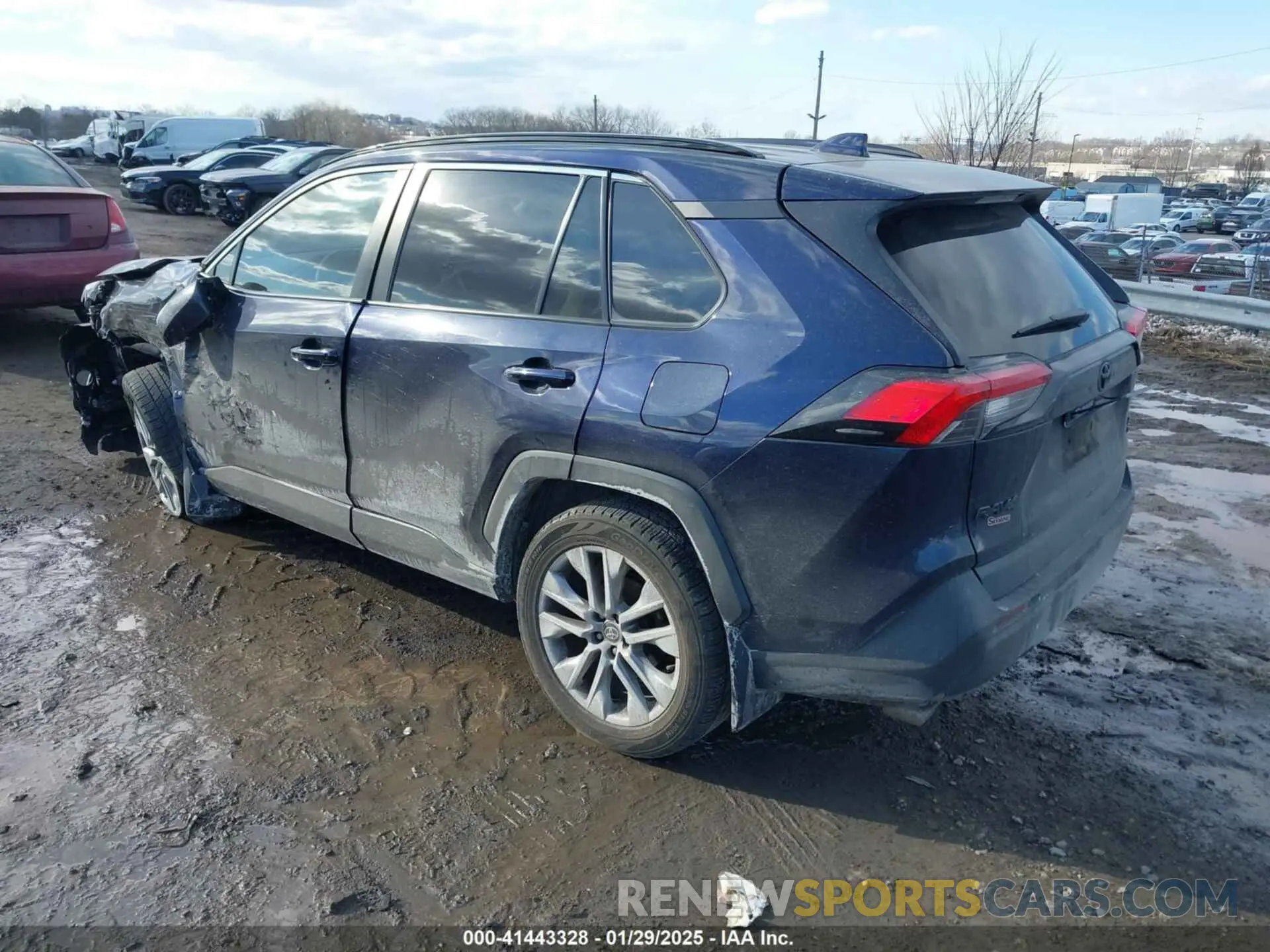3 Фотография поврежденного автомобиля 2T3A1RFVXMW170960 TOYOTA RAV4 2021