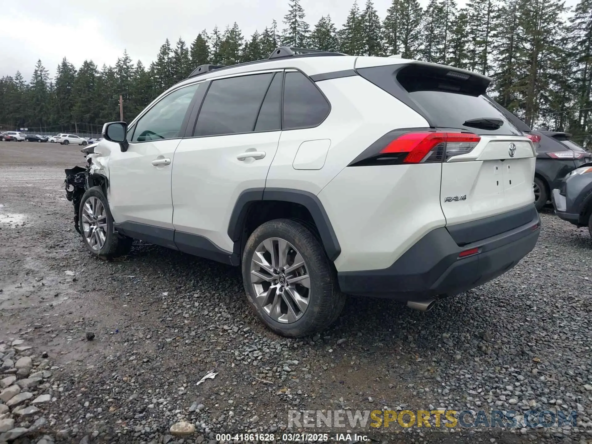 3 Photograph of a damaged car 2T3A1RFVXMW246421 TOYOTA RAV4 2021