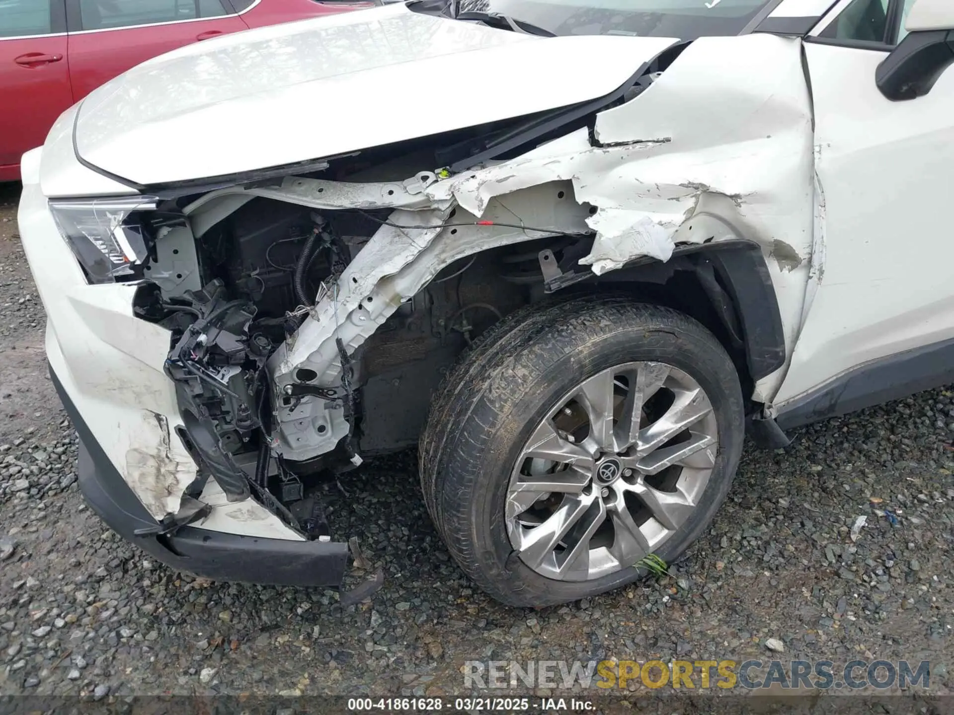 6 Photograph of a damaged car 2T3A1RFVXMW246421 TOYOTA RAV4 2021