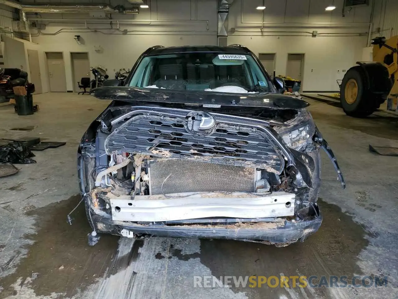 5 Photograph of a damaged car 2T3B1RFV2MC201849 TOYOTA RAV4 2021