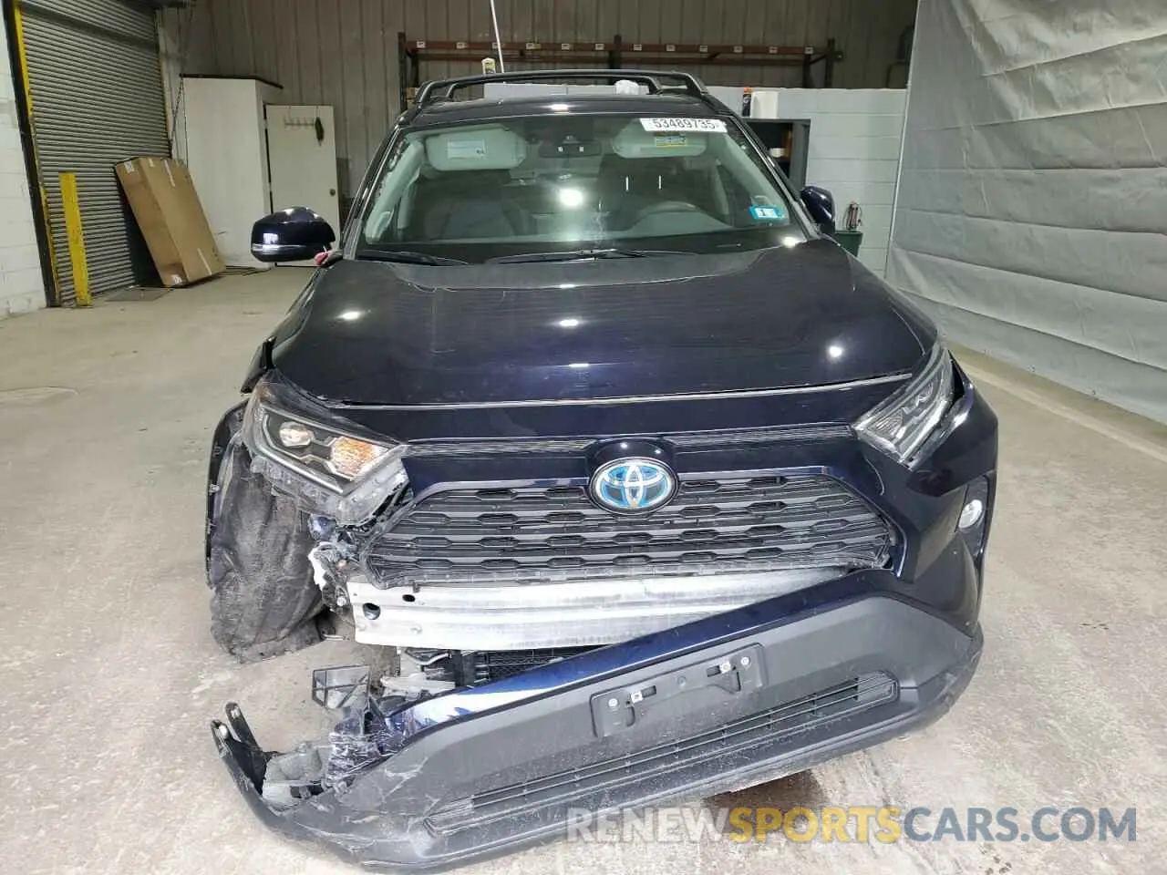 5 Photograph of a damaged car 2T3B6RFV8MW008170 TOYOTA RAV4 2021