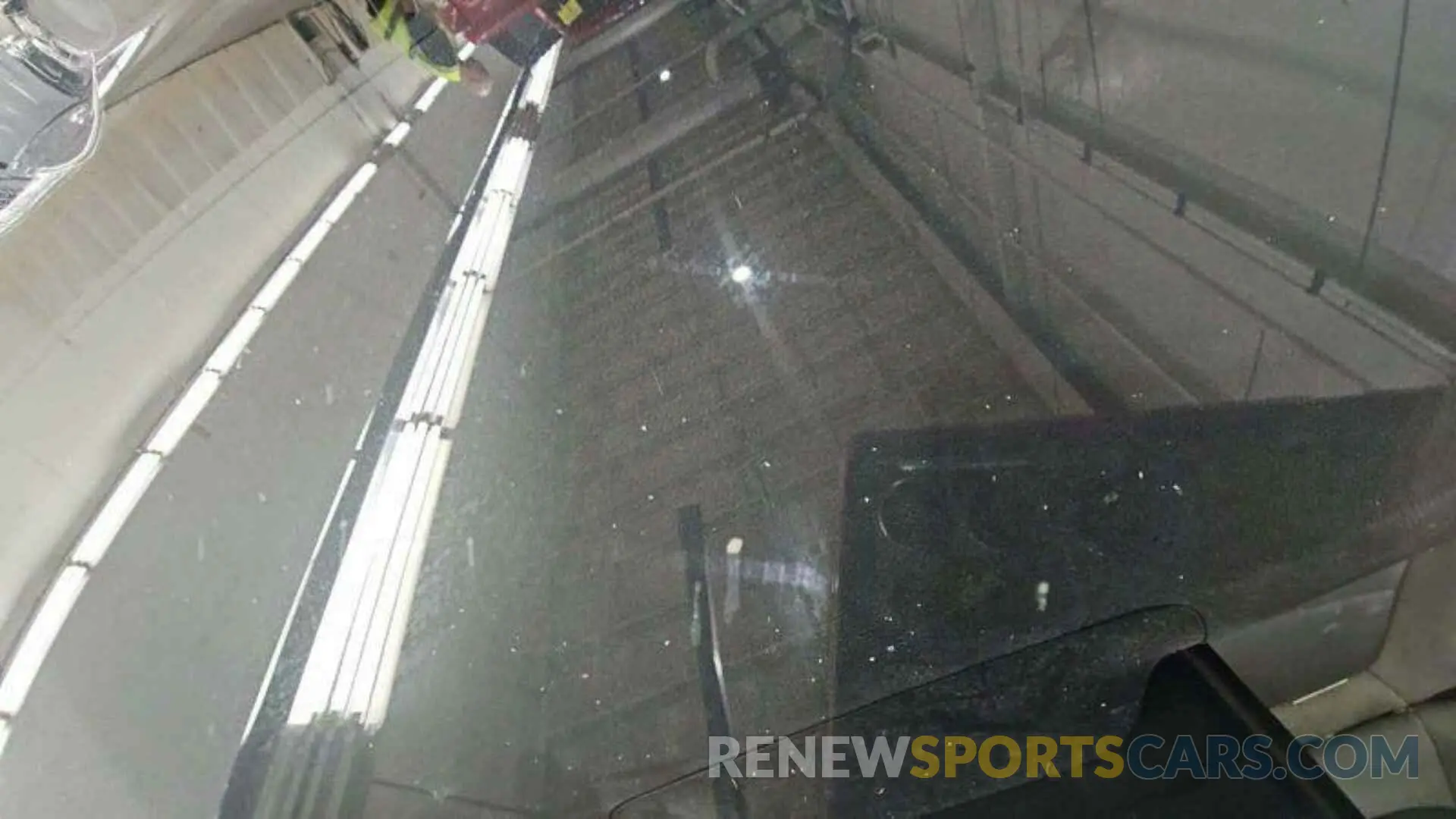 1 Photograph of a damaged car 2T3B6RFV8MW020173 TOYOTA RAV4 2021