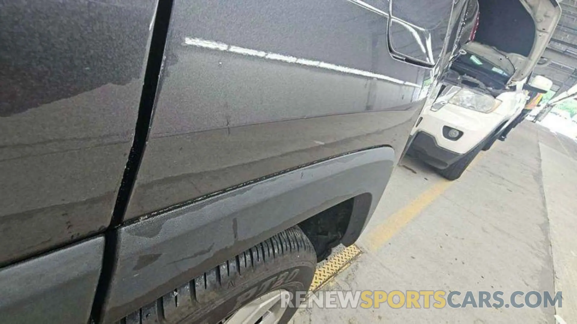 23 Photograph of a damaged car 2T3B6RFV8MW020173 TOYOTA RAV4 2021