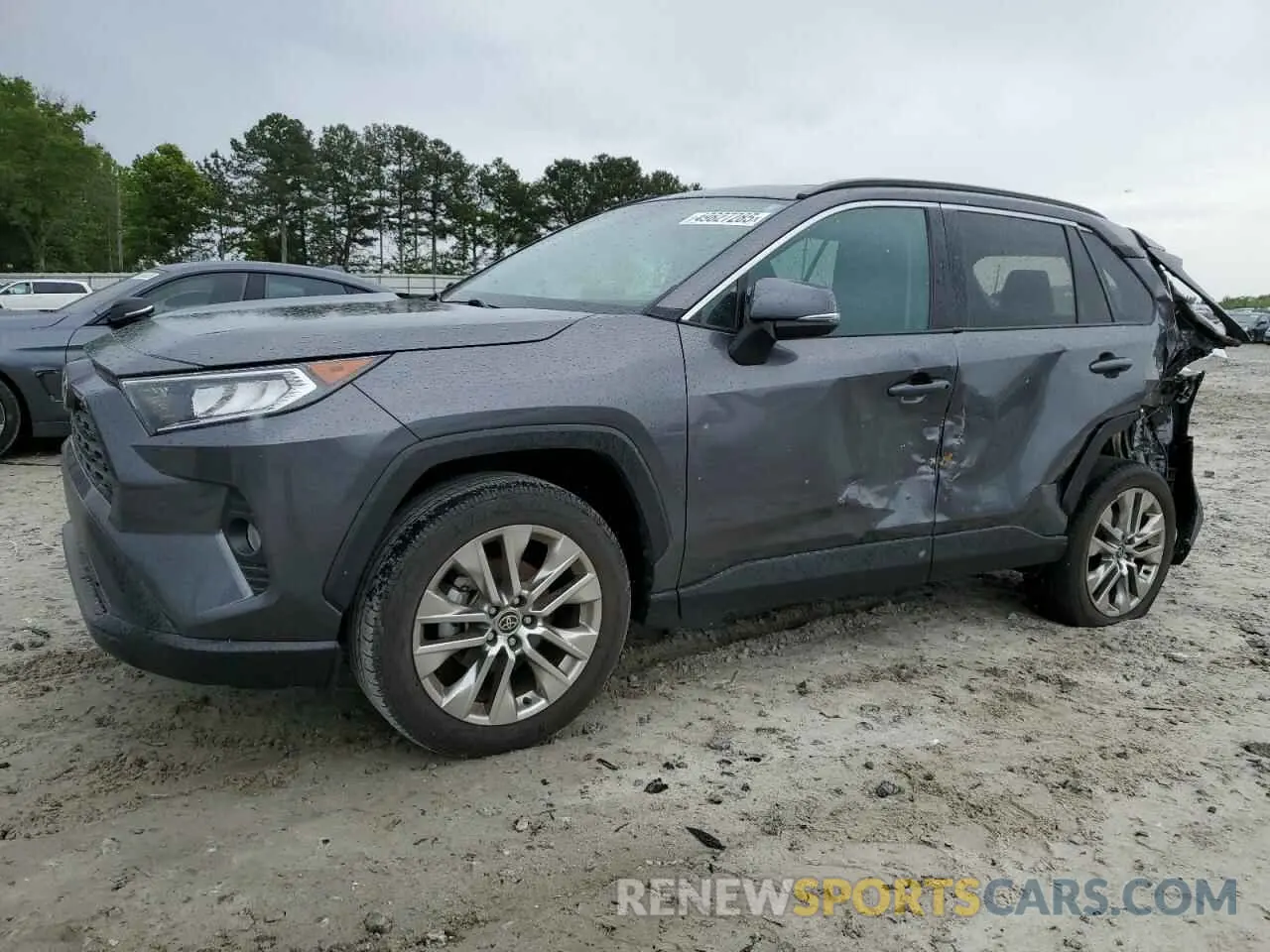 1 Photograph of a damaged car 2T3C1RFV0MC148136 TOYOTA RAV4 2021