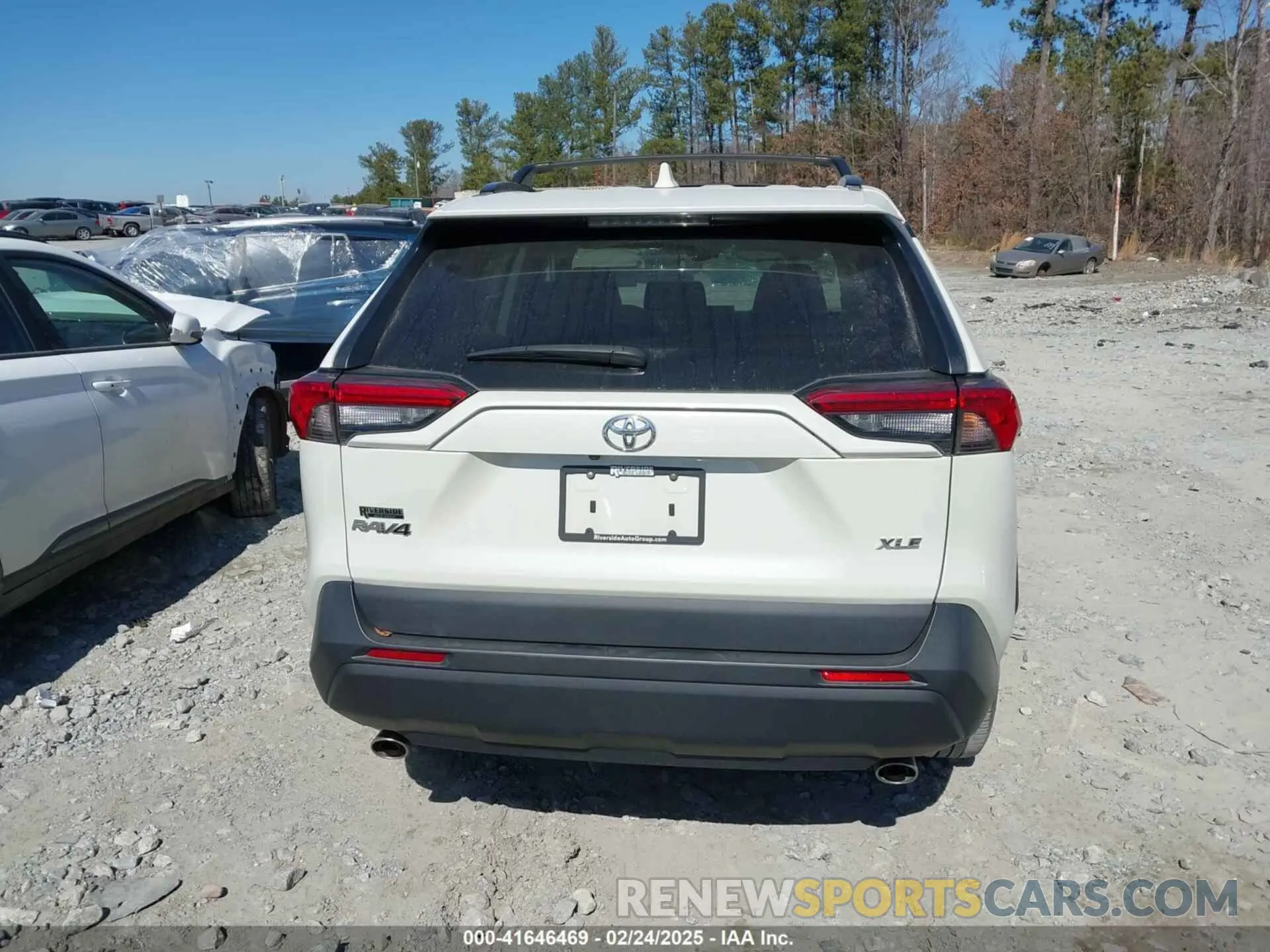 16 Фотография поврежденного автомобиля 2T3C1RFV0MW127432 TOYOTA RAV4 2021