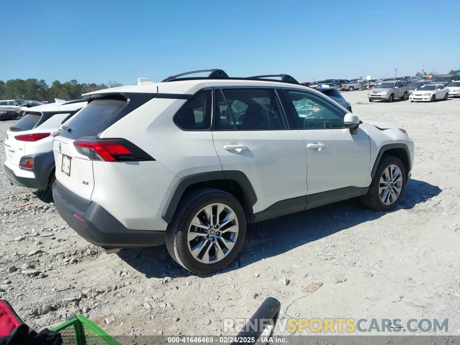 4 Фотография поврежденного автомобиля 2T3C1RFV0MW127432 TOYOTA RAV4 2021