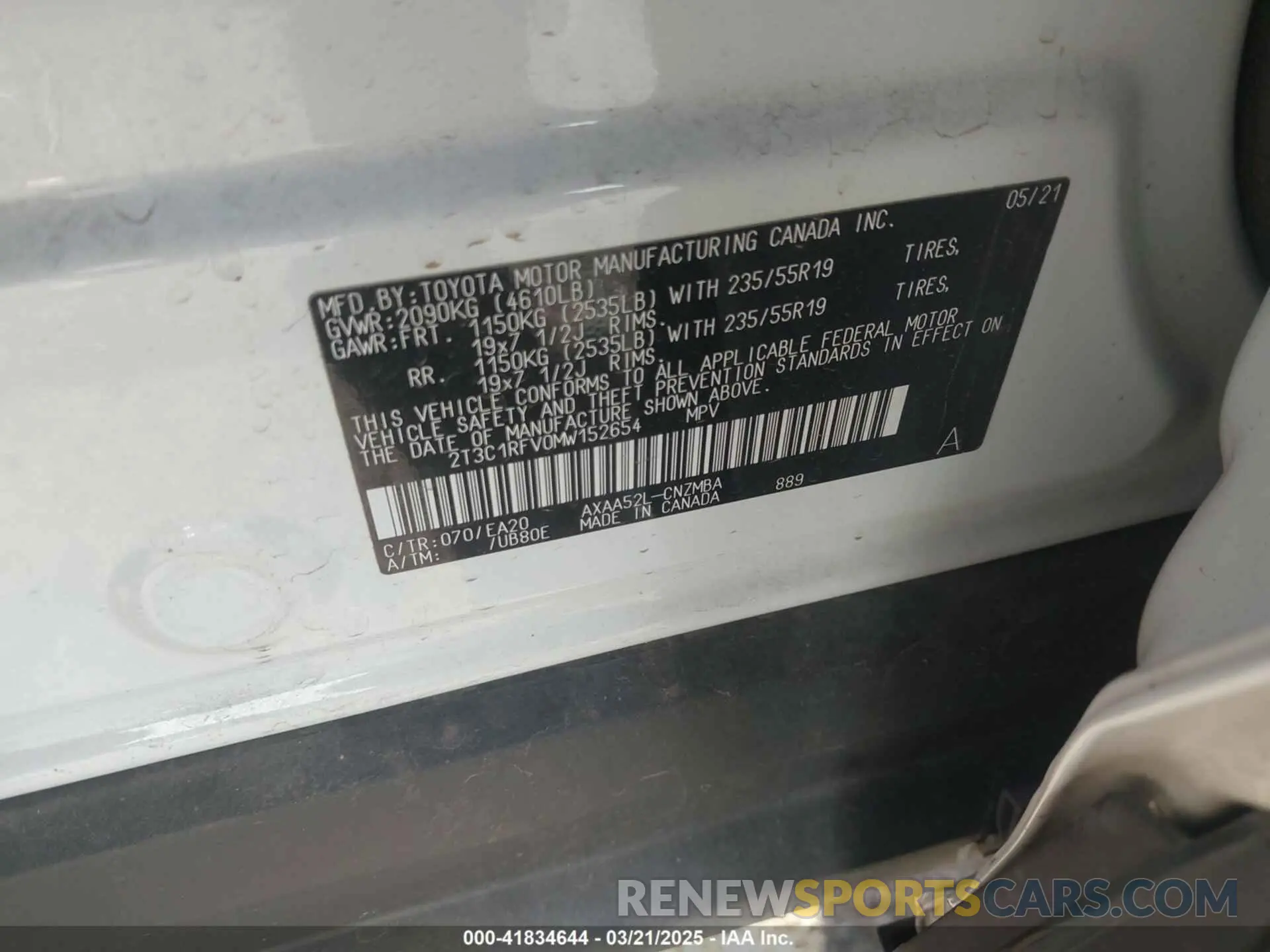 9 Photograph of a damaged car 2T3C1RFV0MW152654 TOYOTA RAV4 2021