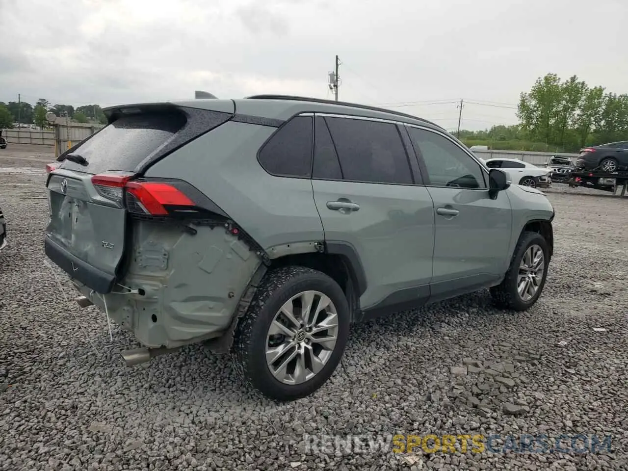 3 Photograph of a damaged car 2T3C1RFV1MW150749 TOYOTA RAV4 2021