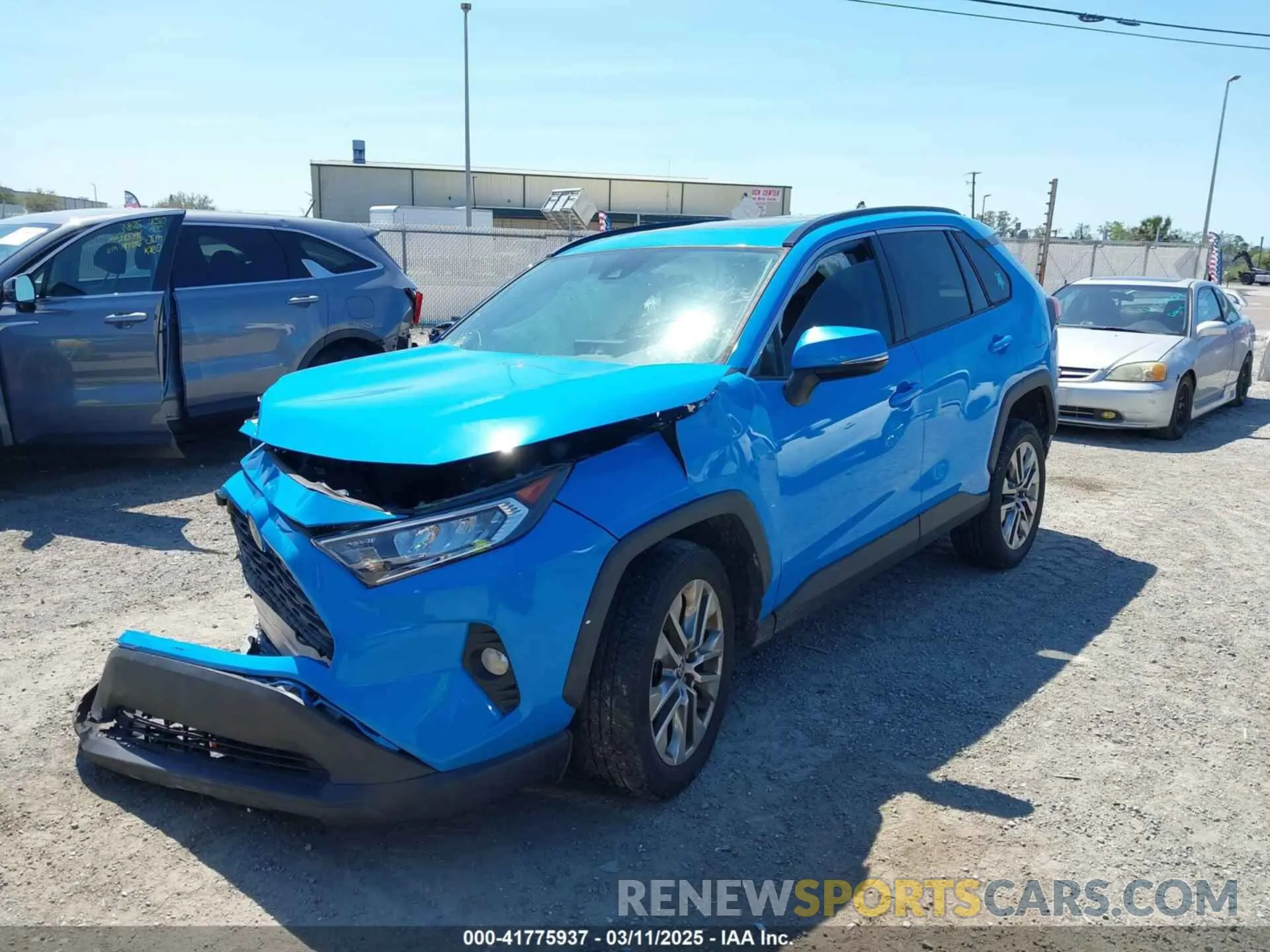 2 Фотография поврежденного автомобиля 2T3C1RFV2MW157922 TOYOTA RAV4 2021