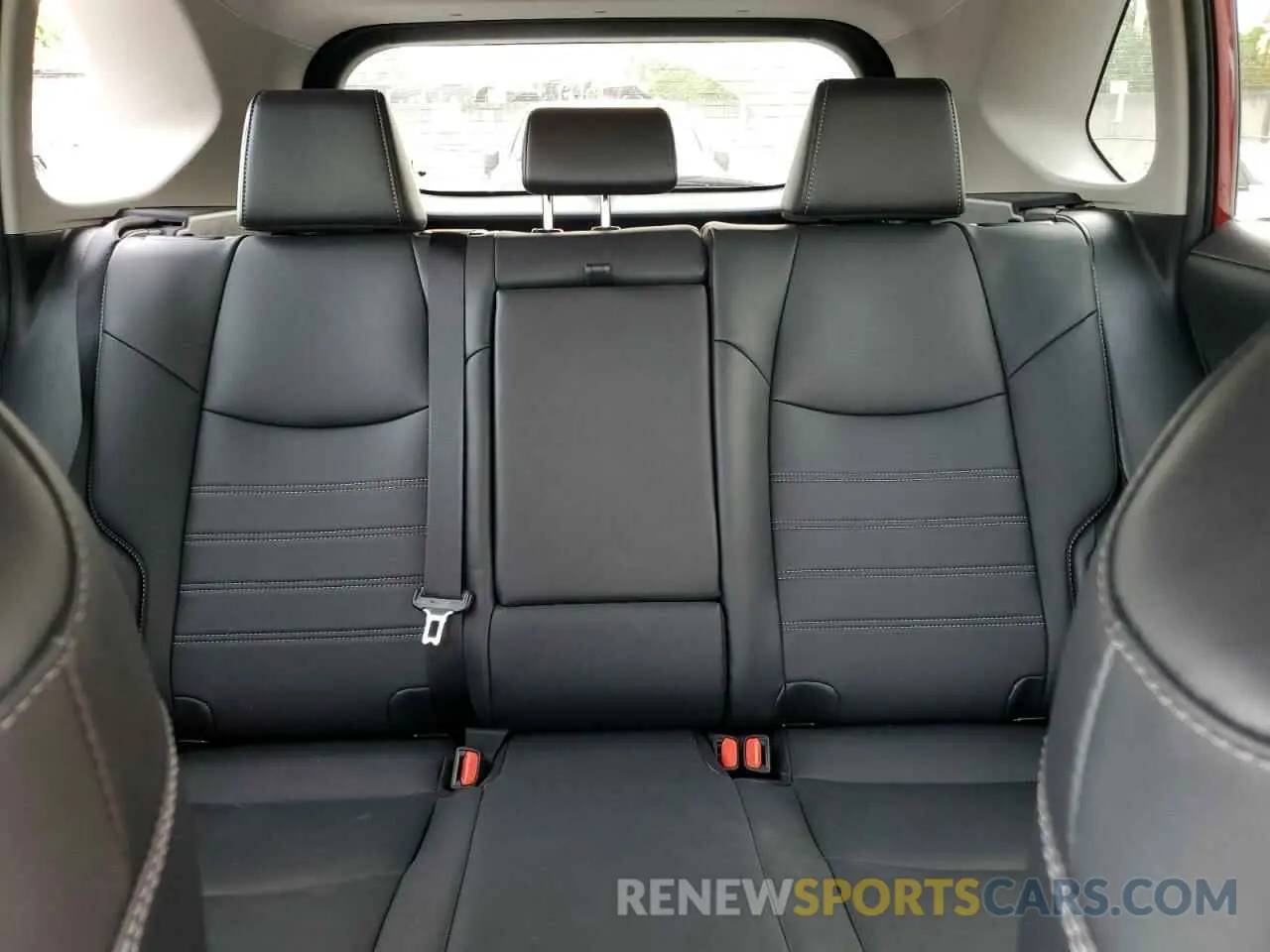 10 Фотография поврежденного автомобиля 2T3C1RFV2MW169004 TOYOTA RAV4 2021