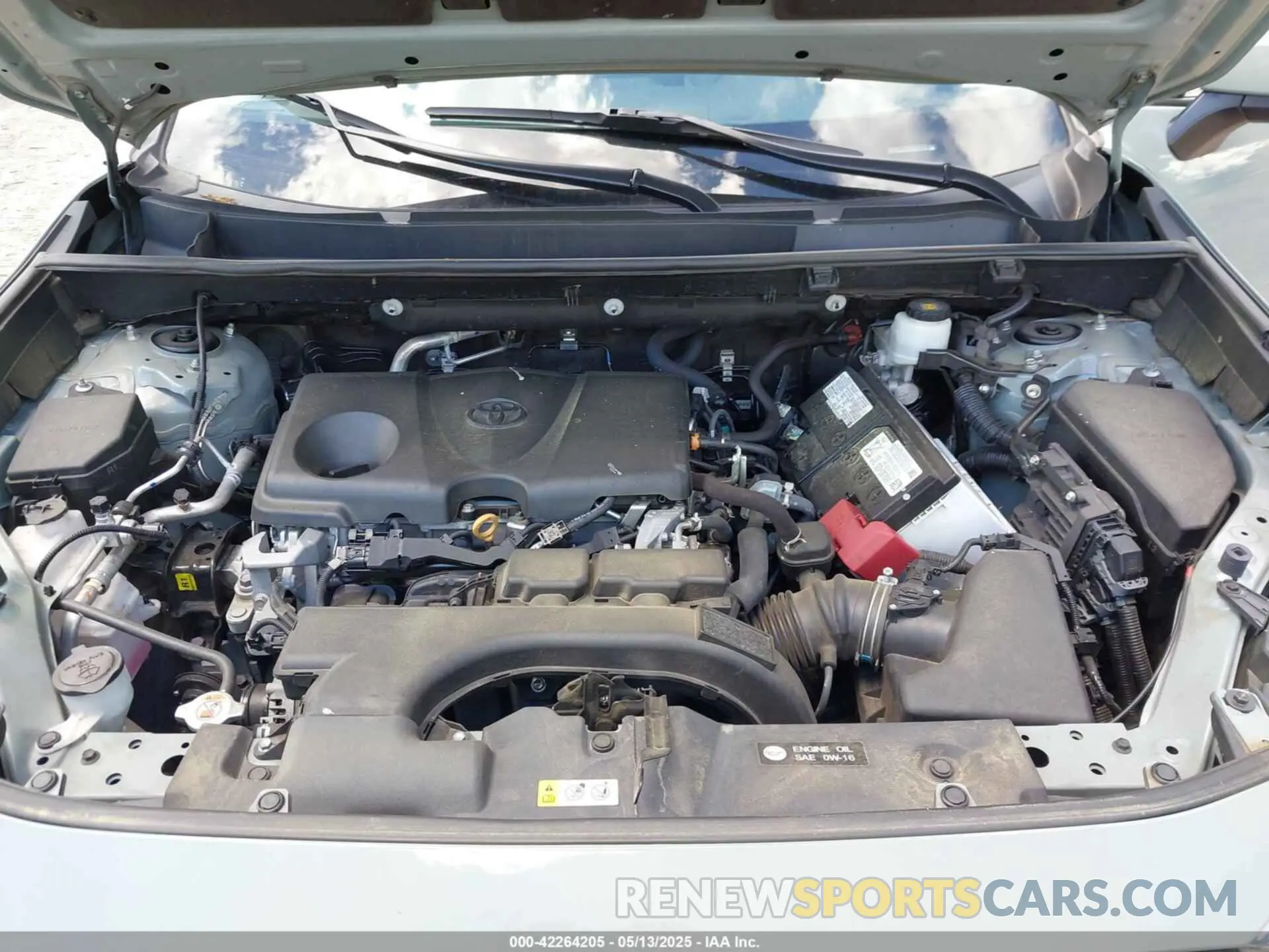 10 Photograph of a damaged car 2T3C1RFV2MW173084 TOYOTA RAV4 2021