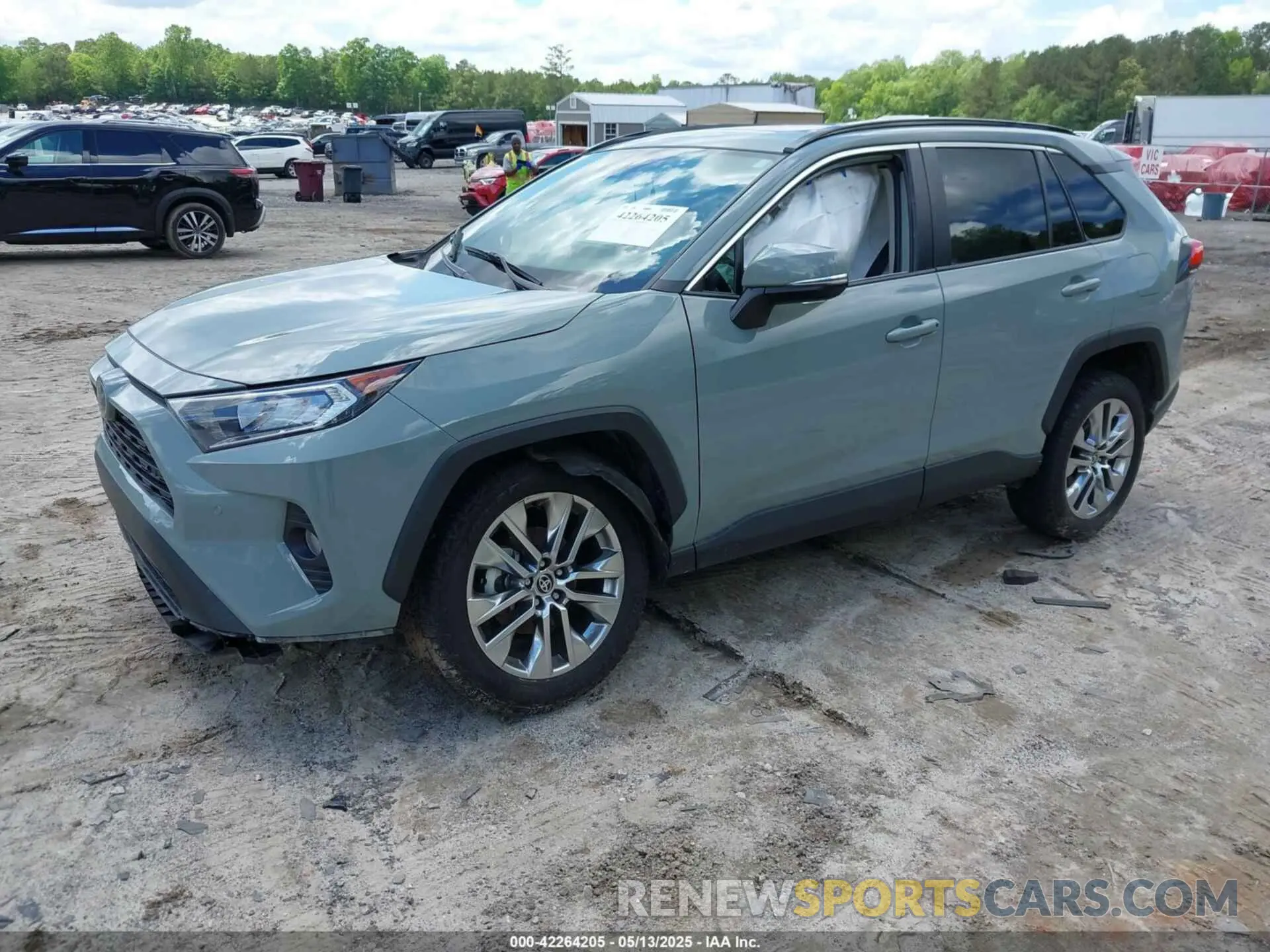 2 Photograph of a damaged car 2T3C1RFV2MW173084 TOYOTA RAV4 2021