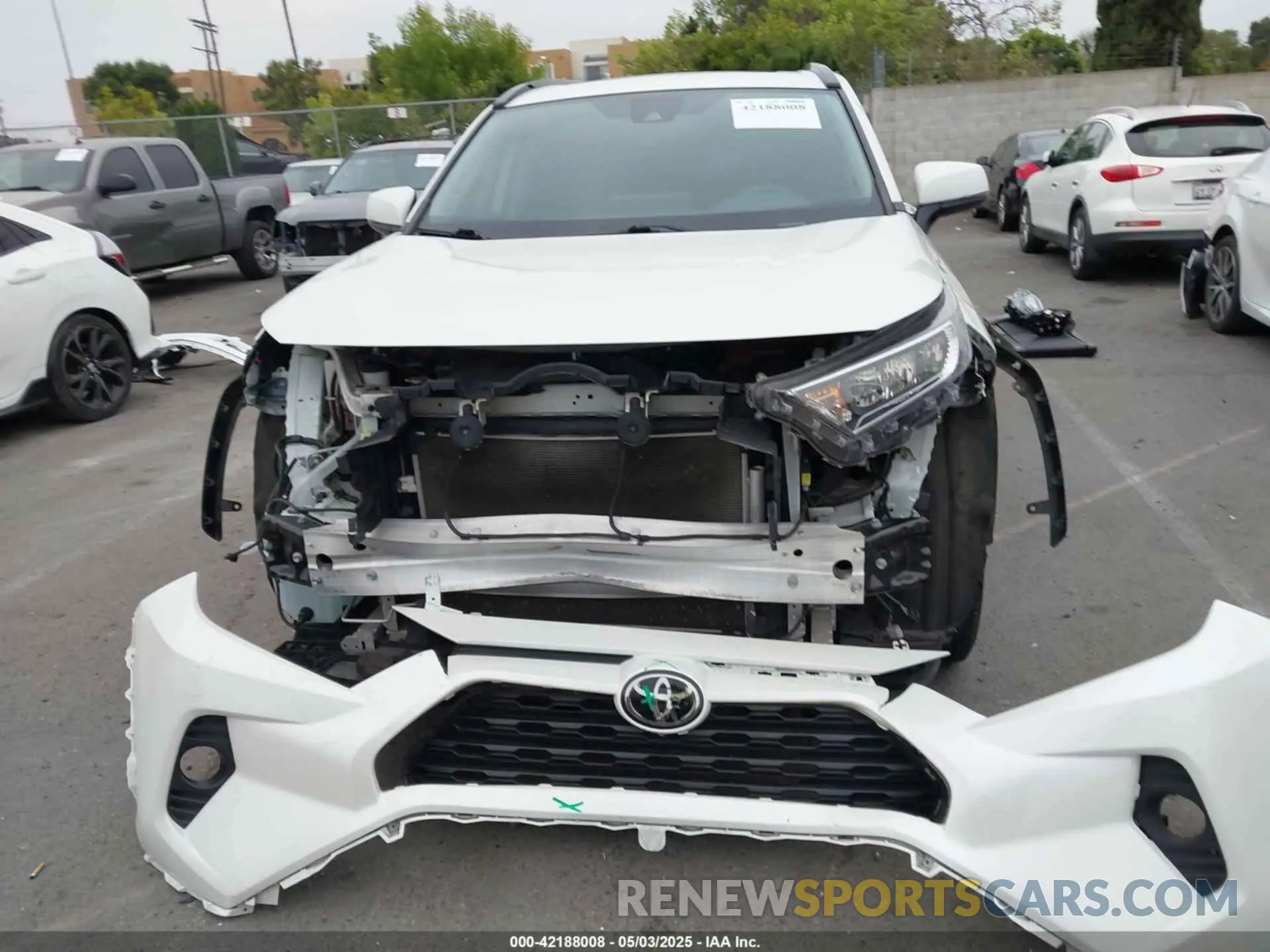13 Photograph of a damaged car 2T3C1RFV2MW184327 TOYOTA RAV4 2021