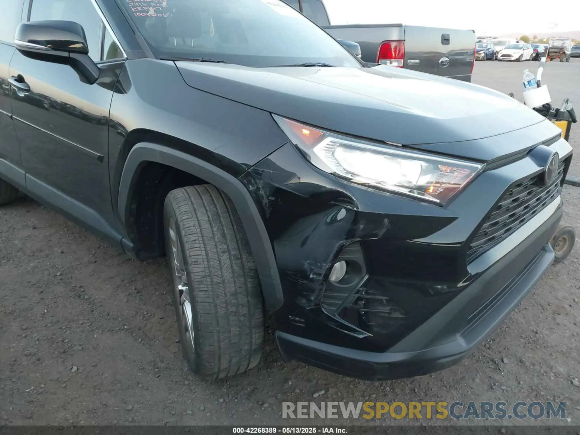 6 Photograph of a damaged car 2T3C1RFV3MC102915 TOYOTA RAV4 2021