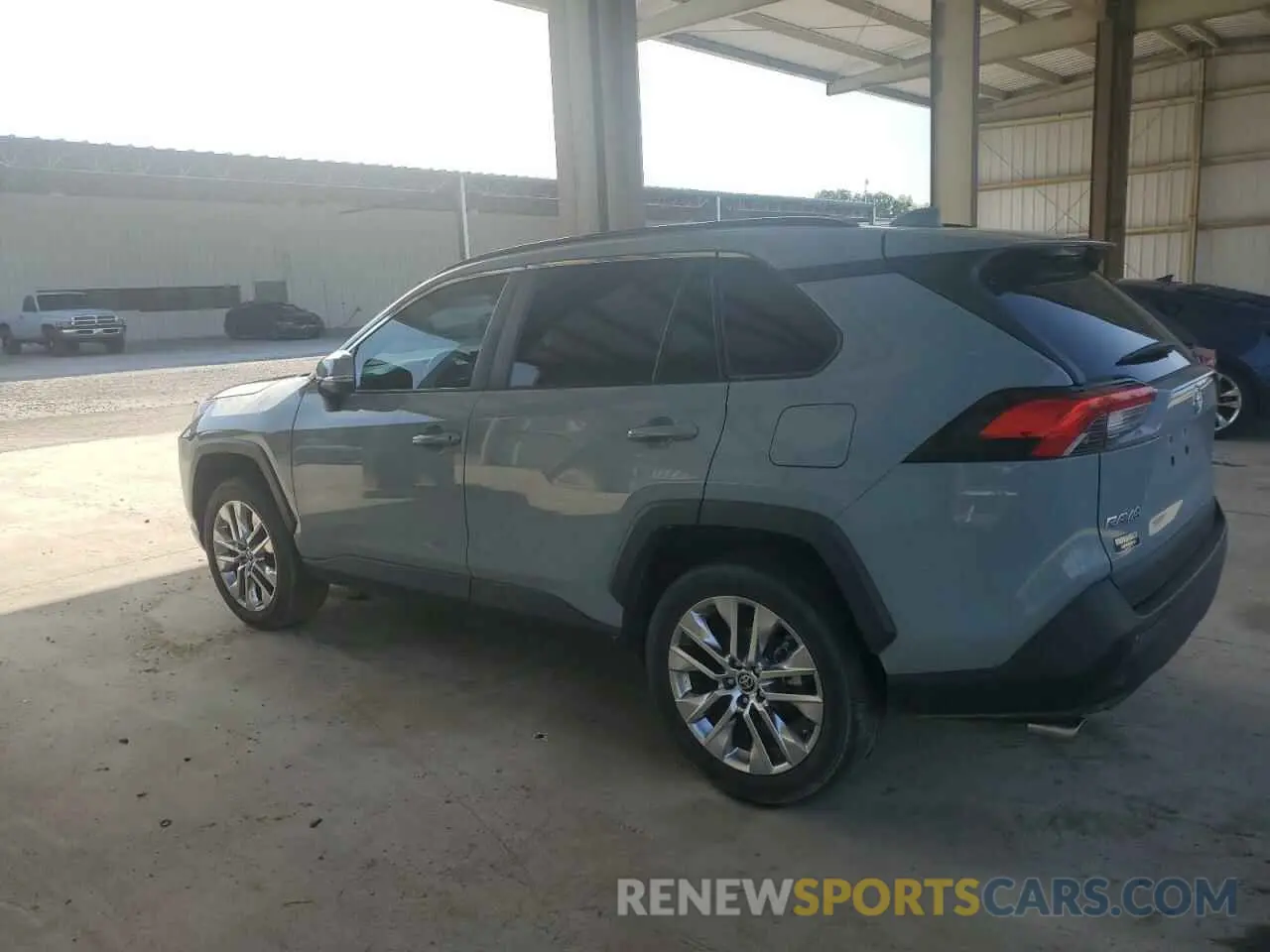 2 Фотография поврежденного автомобиля 2T3C1RFV3MW143513 TOYOTA RAV4 2021