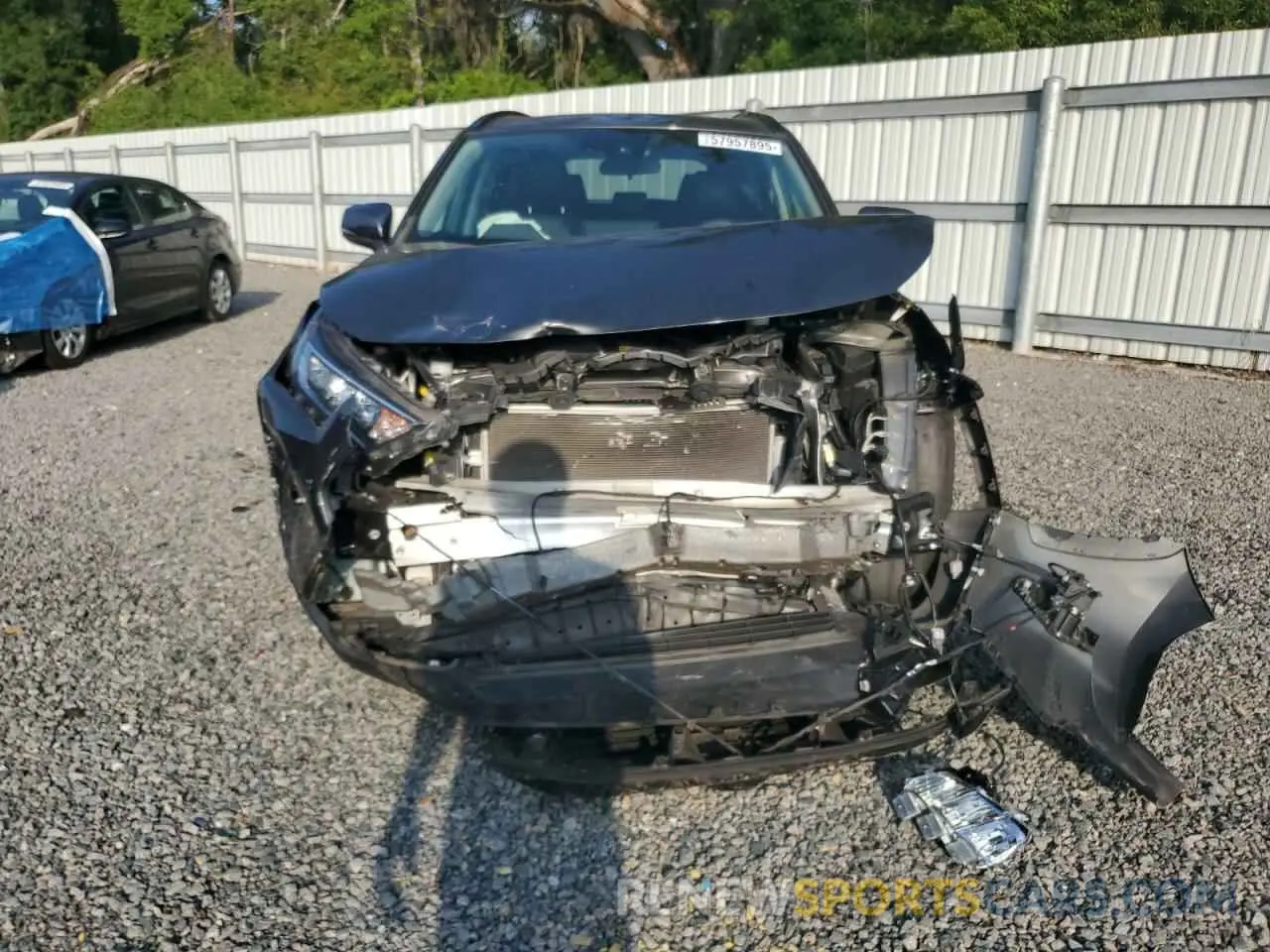 5 Photograph of a damaged car 2T3C1RFV3MW146721 TOYOTA RAV4 2021