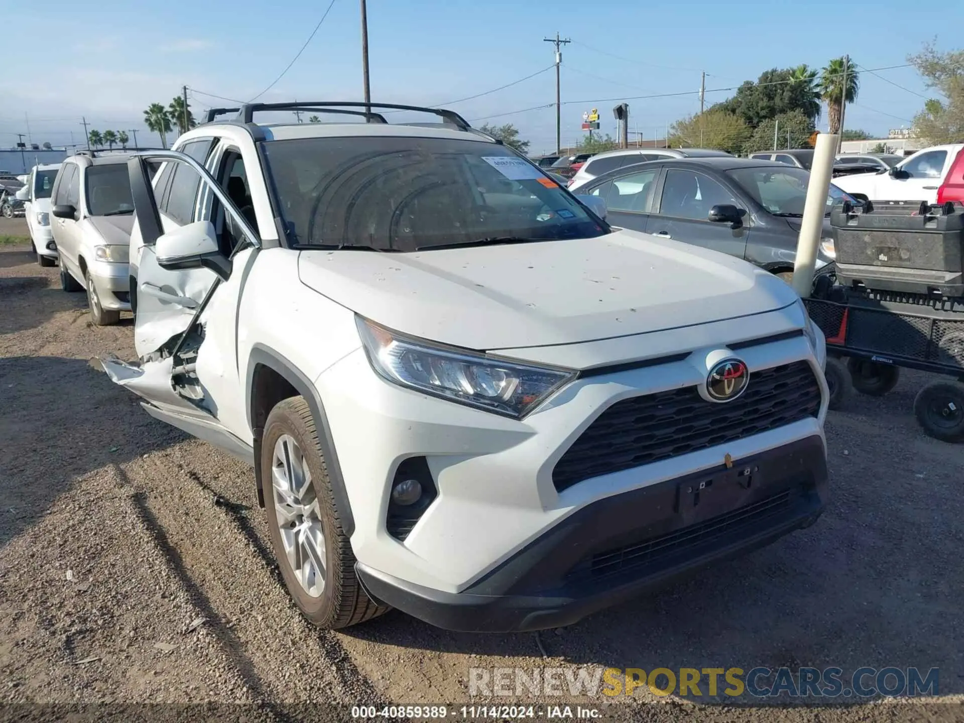 1 Photograph of a damaged car 2T3C1RFV3MW159419 TOYOTA RAV4 2021