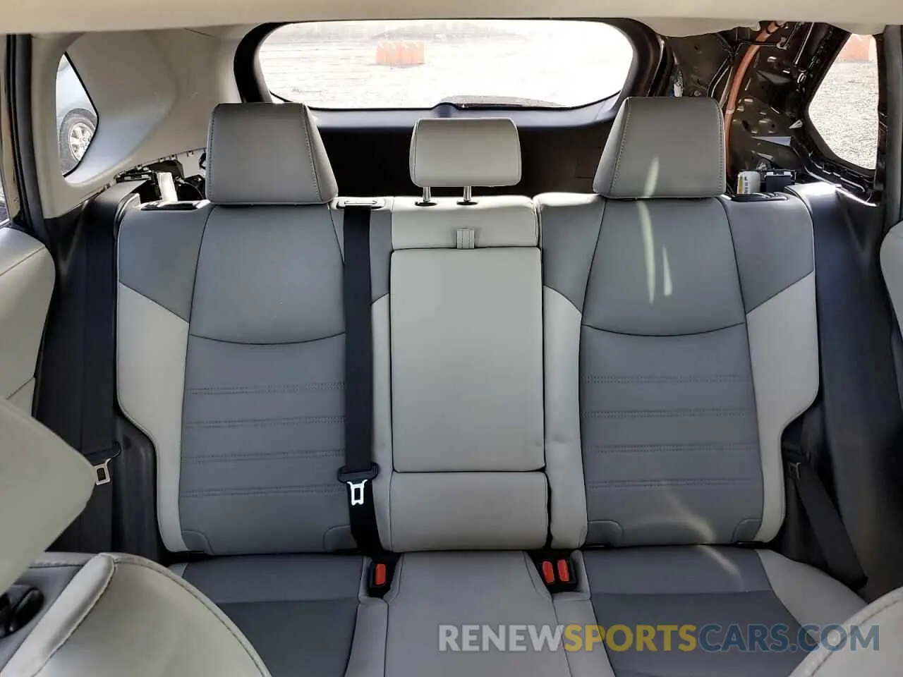 10 Фотография поврежденного автомобиля 2T3C1RFV4MC117102 TOYOTA RAV4 2021