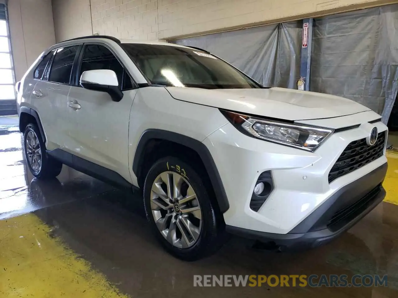4 Фотография поврежденного автомобиля 2T3C1RFV4MW145805 TOYOTA RAV4 2021