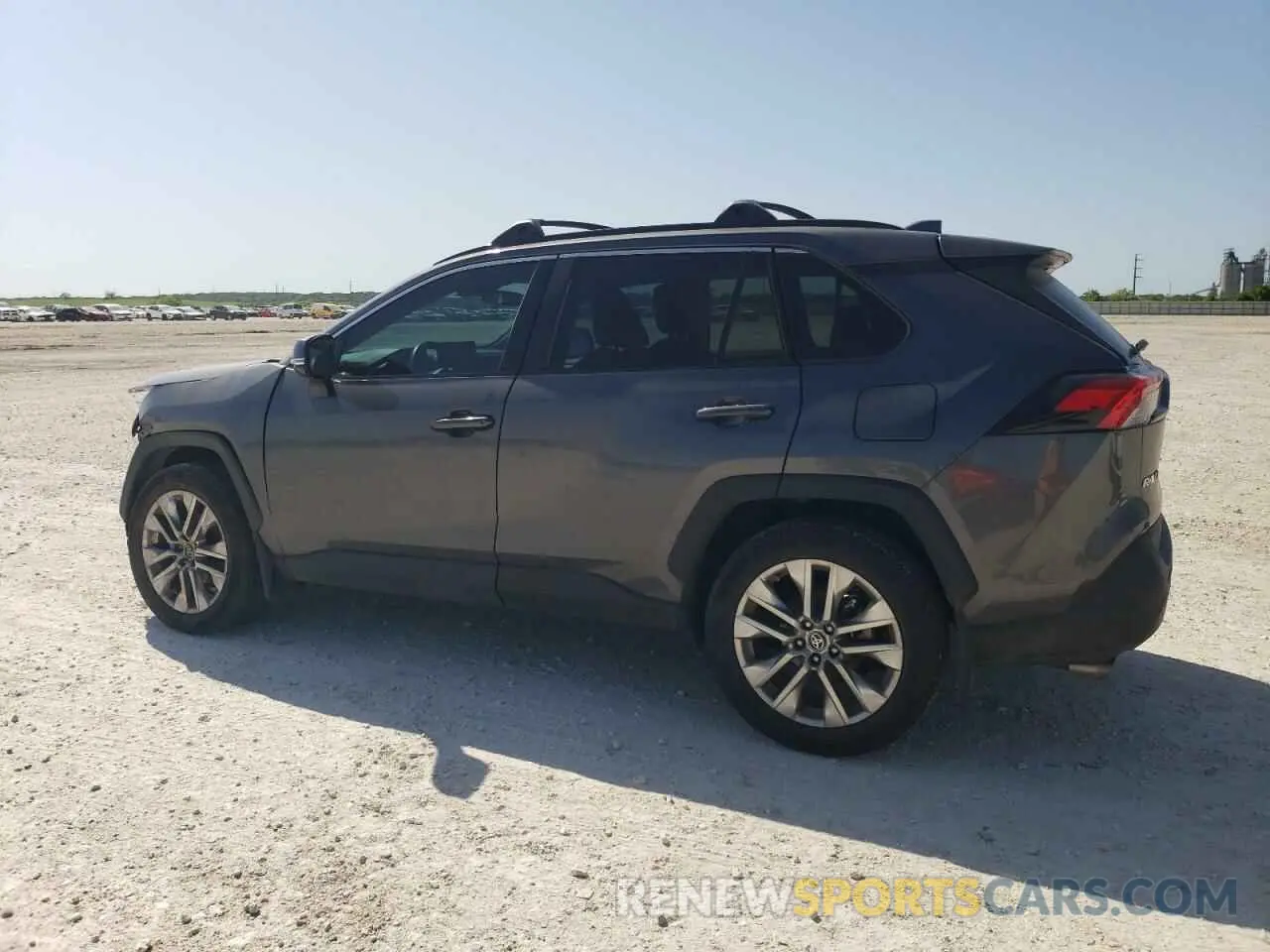 2 Фотография поврежденного автомобиля 2T3C1RFV4MW152088 TOYOTA RAV4 2021