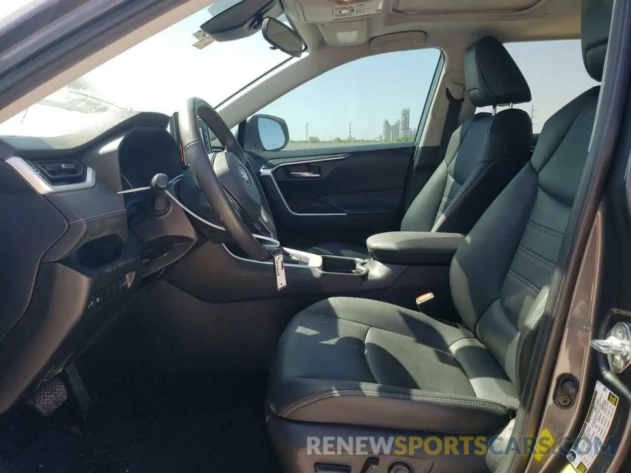7 Фотография поврежденного автомобиля 2T3C1RFV4MW152088 TOYOTA RAV4 2021