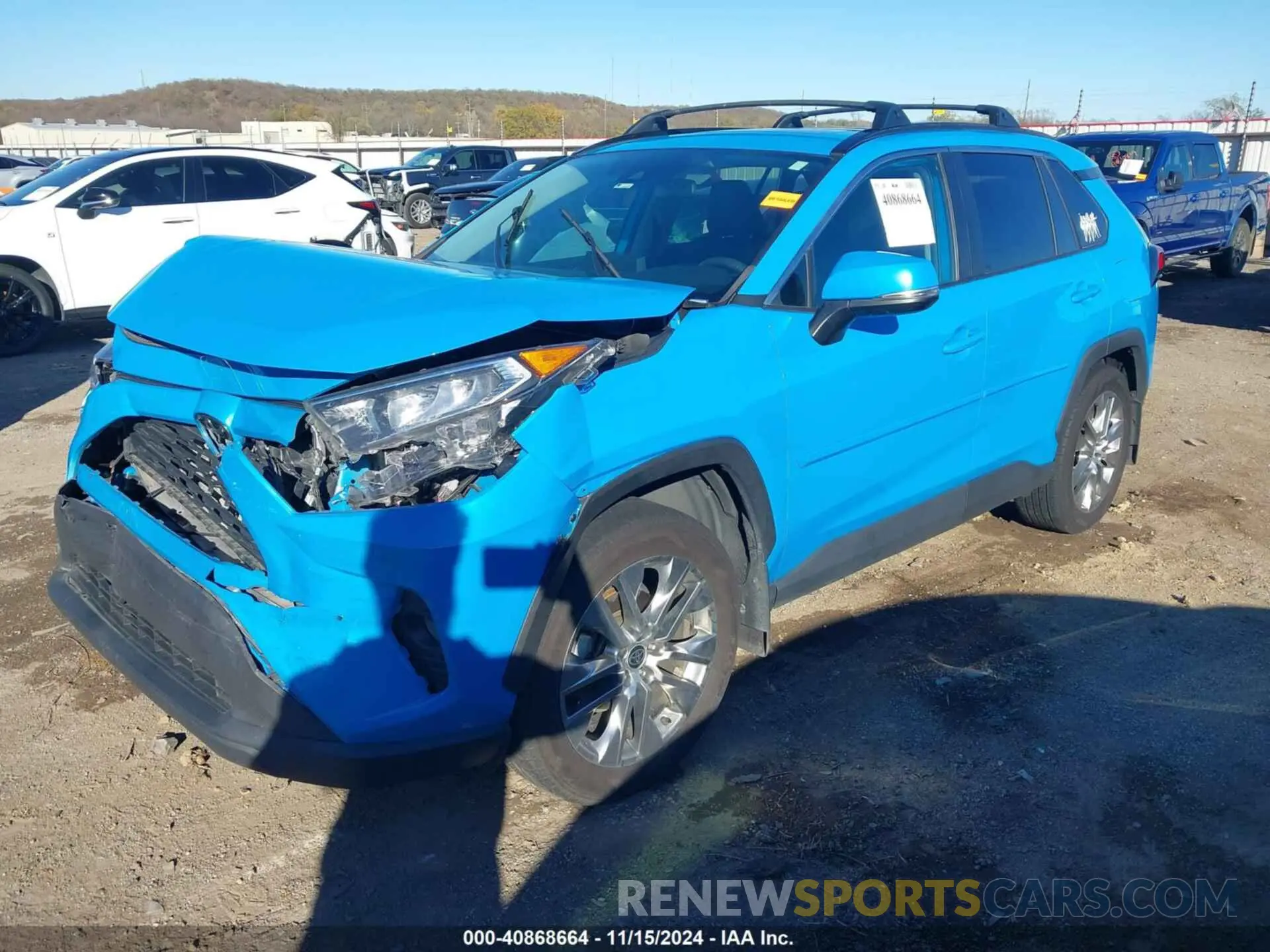 2 Фотография поврежденного автомобиля 2T3C1RFV5MW137146 TOYOTA RAV4 2021