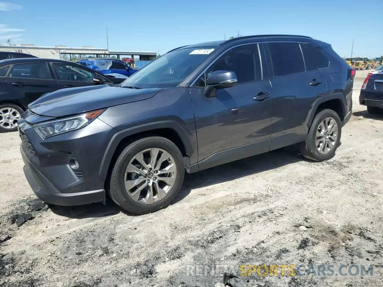 1 Фотография поврежденного автомобиля 2T3C1RFV6MC143877 TOYOTA RAV4 2021