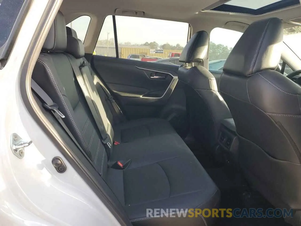 11 Фотография поврежденного автомобиля 2T3C1RFV6MW143697 TOYOTA RAV4 2021