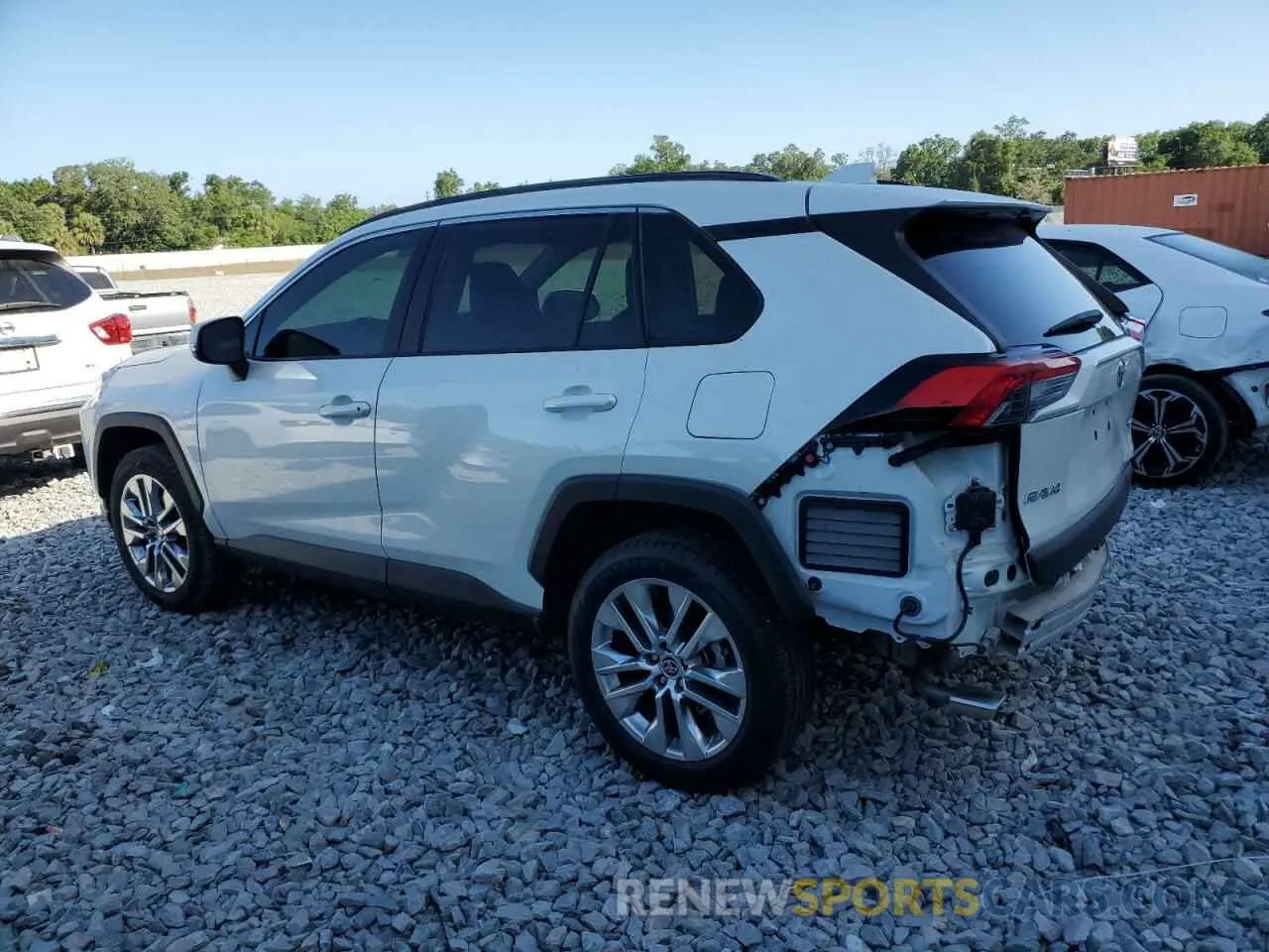 2 Photograph of a damaged car 2T3C1RFV6MW169765 TOYOTA RAV4 2021