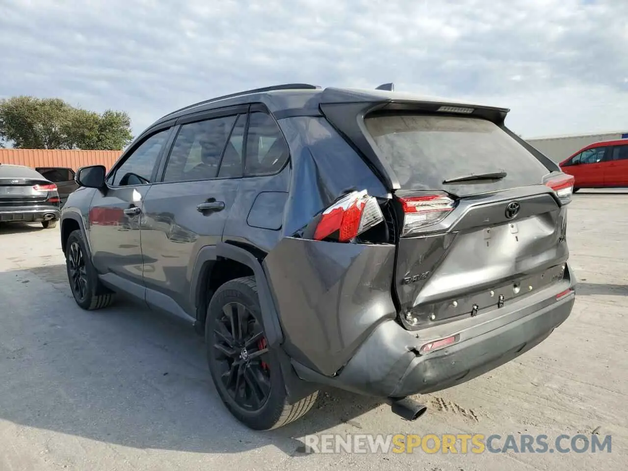 2 Photograph of a damaged car 2T3C1RFV8MC105020 TOYOTA RAV4 2021