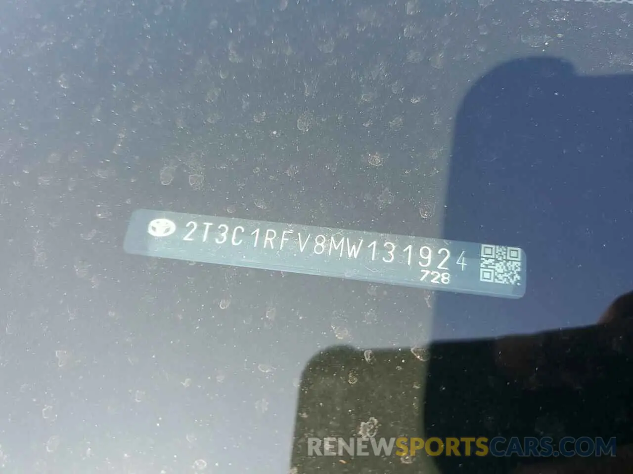 15 Photograph of a damaged car 2T3C1RFV8MW131924 TOYOTA RAV4 2021