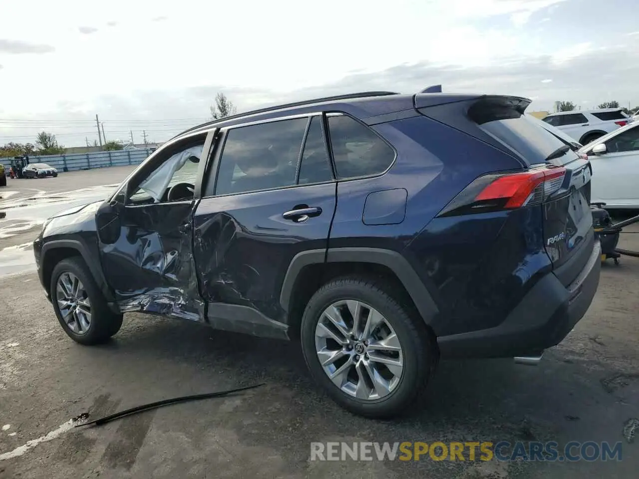 2 Photograph of a damaged car 2T3C1RFV8MW131924 TOYOTA RAV4 2021
