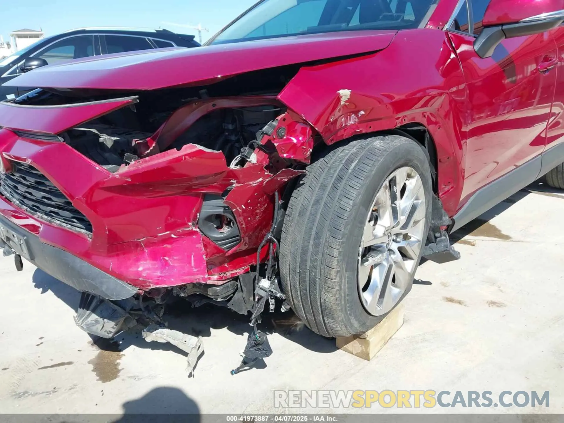 6 Фотография поврежденного автомобиля 2T3C1RFV8MW173400 TOYOTA RAV4 2021