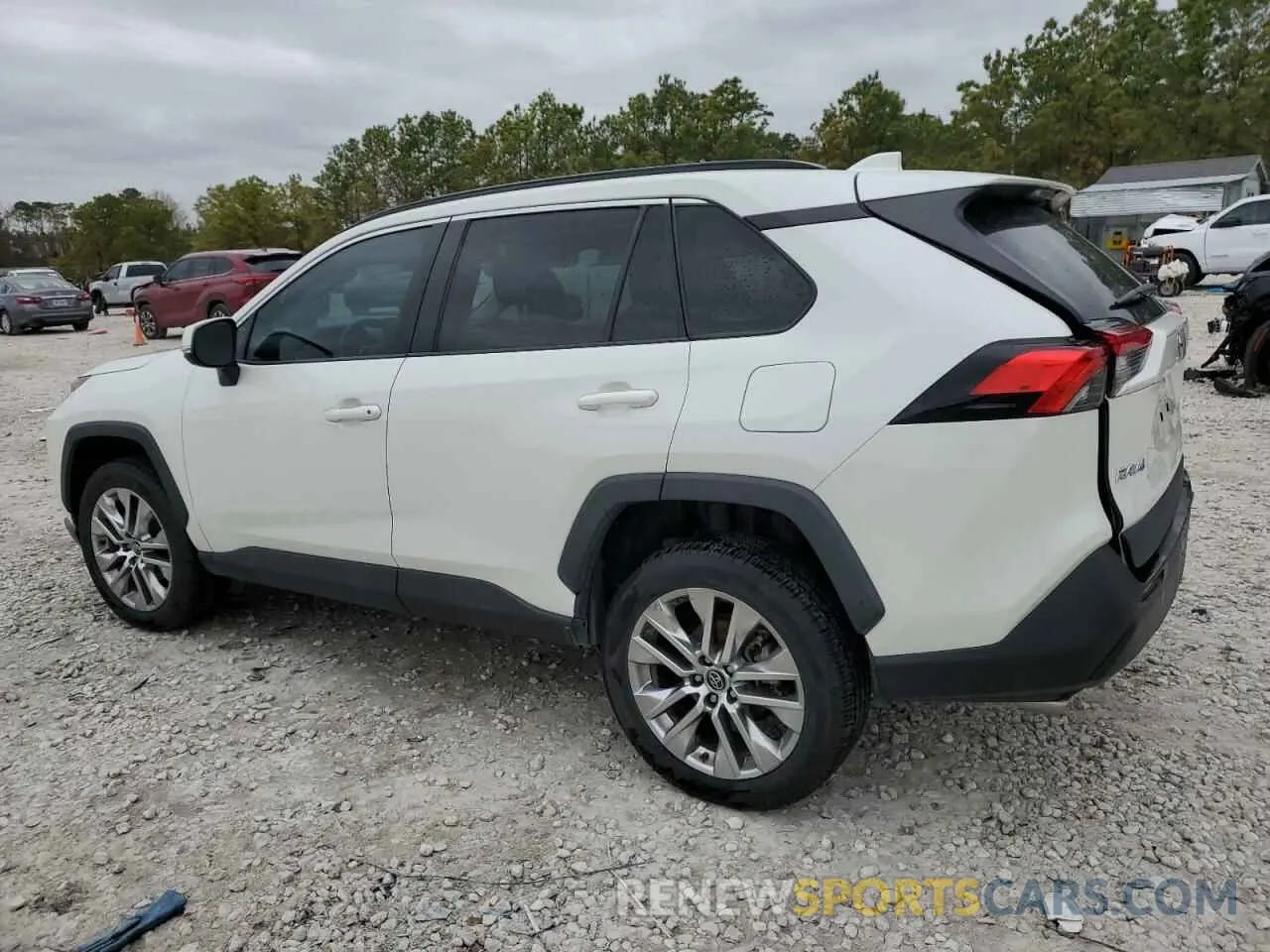 2 Фотография поврежденного автомобиля 2T3C1RFV9MW113917 TOYOTA RAV4 2021