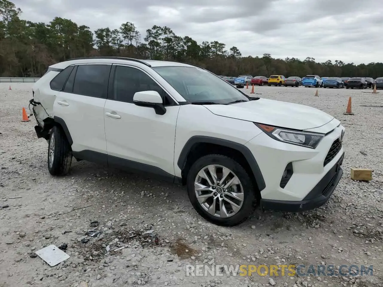 4 Фотография поврежденного автомобиля 2T3C1RFV9MW113917 TOYOTA RAV4 2021