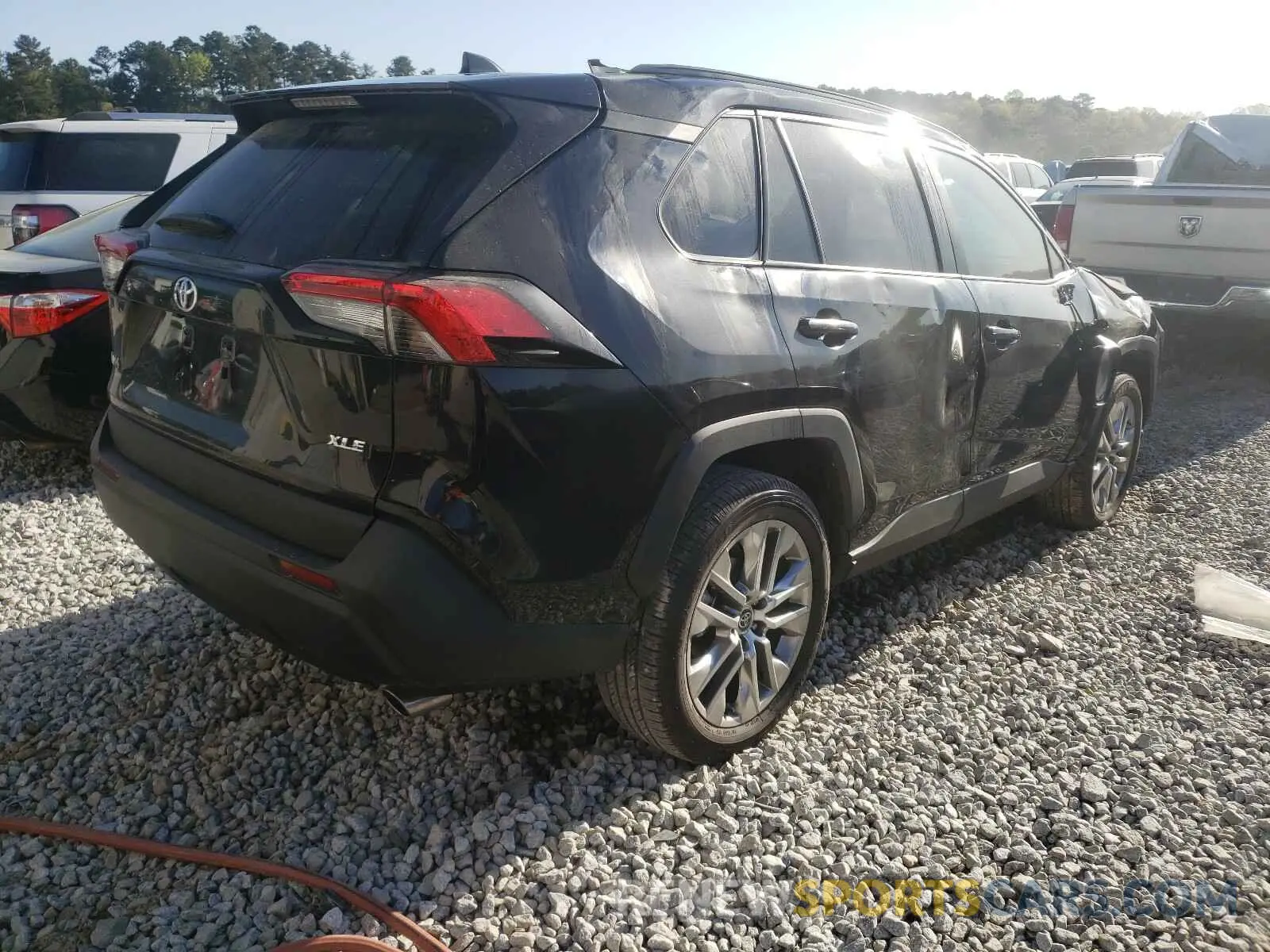 4 Photograph of a damaged car 2T3C1RFVXMC112177 TOYOTA RAV4 2021