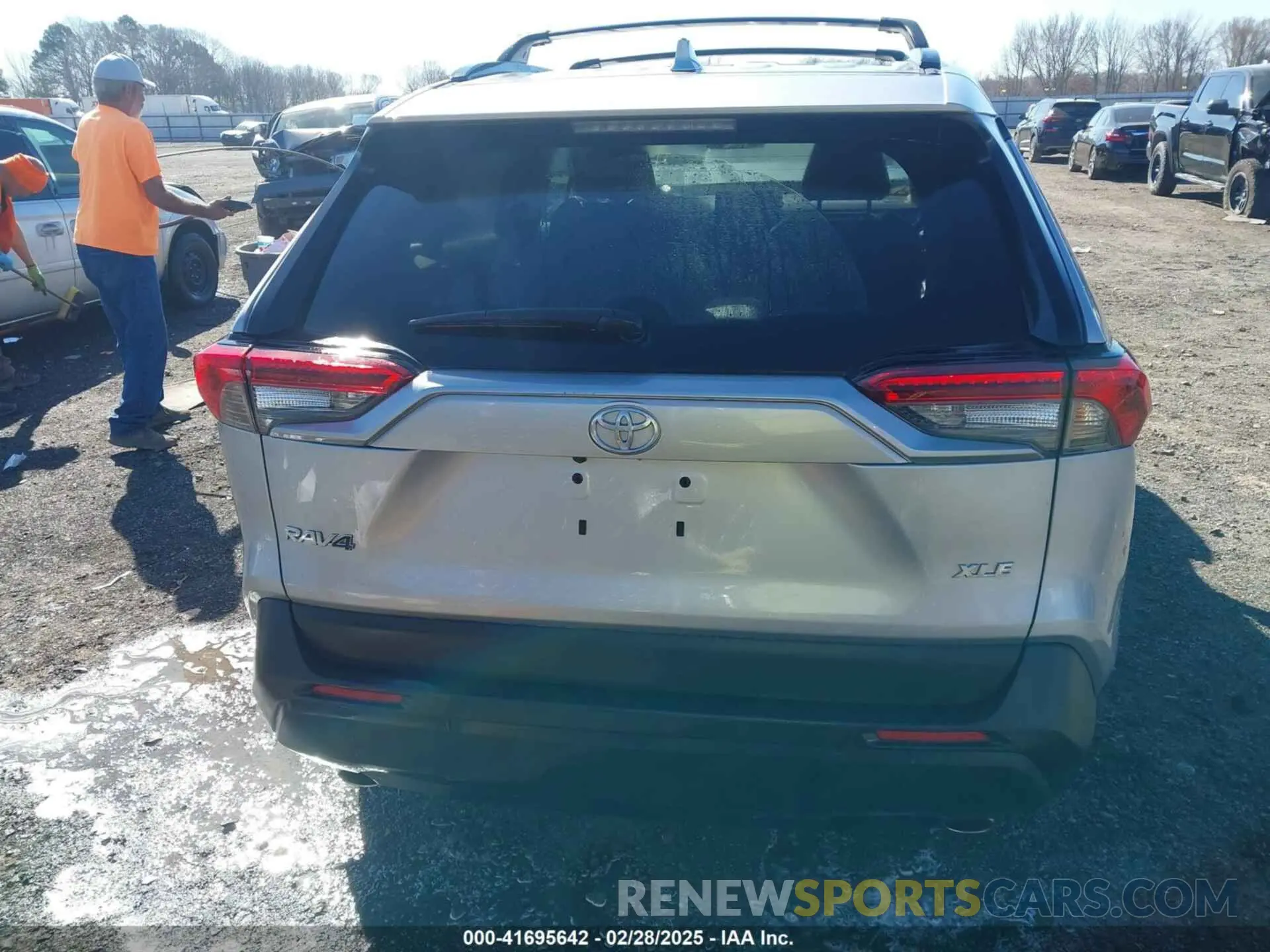 16 Фотография поврежденного автомобиля 2T3C1RFVXMC148497 TOYOTA RAV4 2021