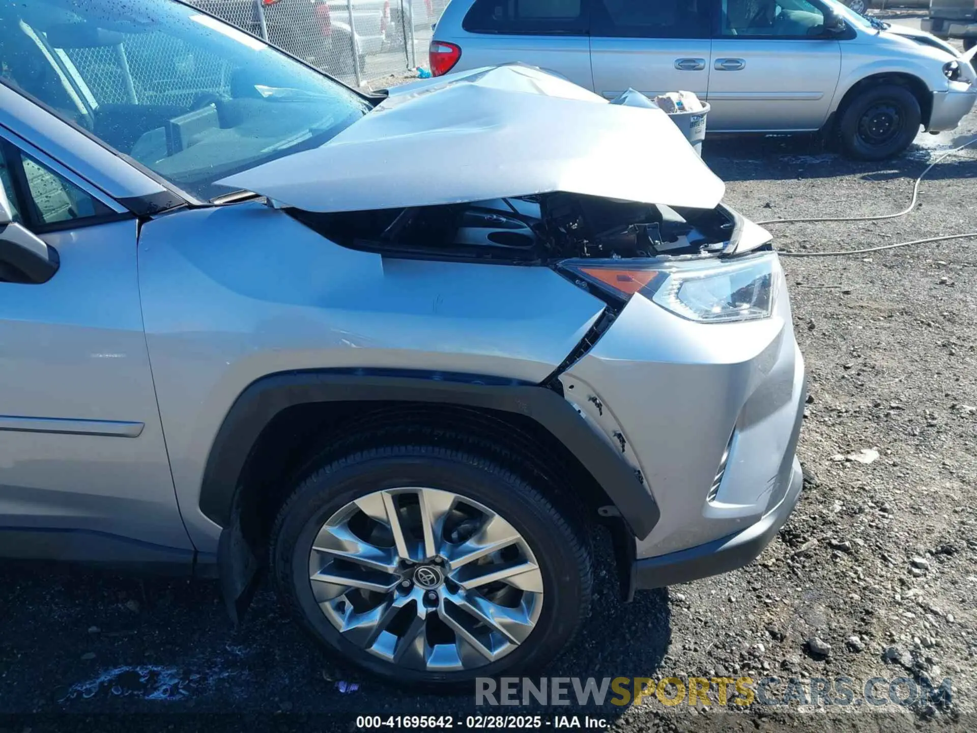 17 Фотография поврежденного автомобиля 2T3C1RFVXMC148497 TOYOTA RAV4 2021