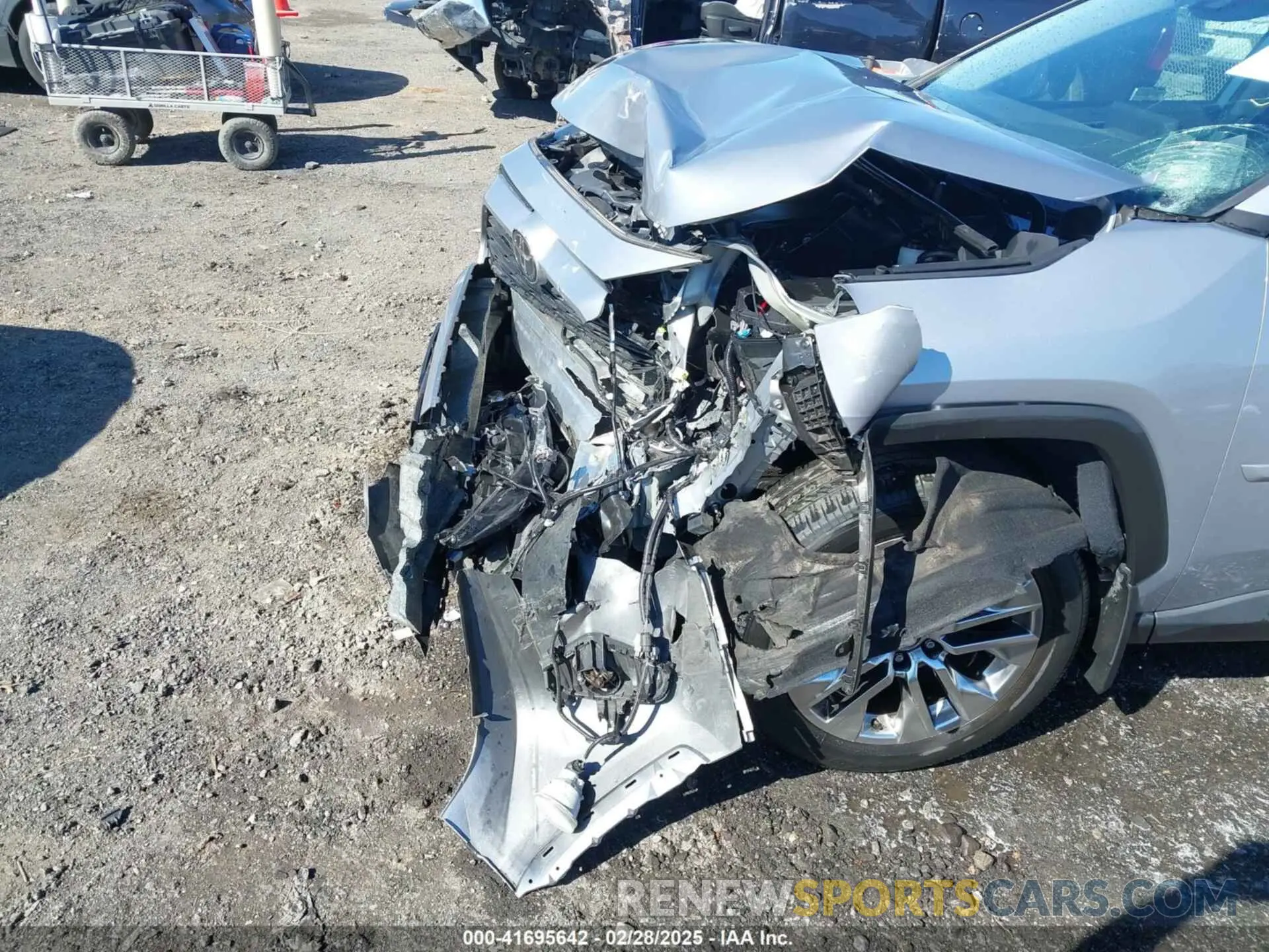 18 Фотография поврежденного автомобиля 2T3C1RFVXMC148497 TOYOTA RAV4 2021