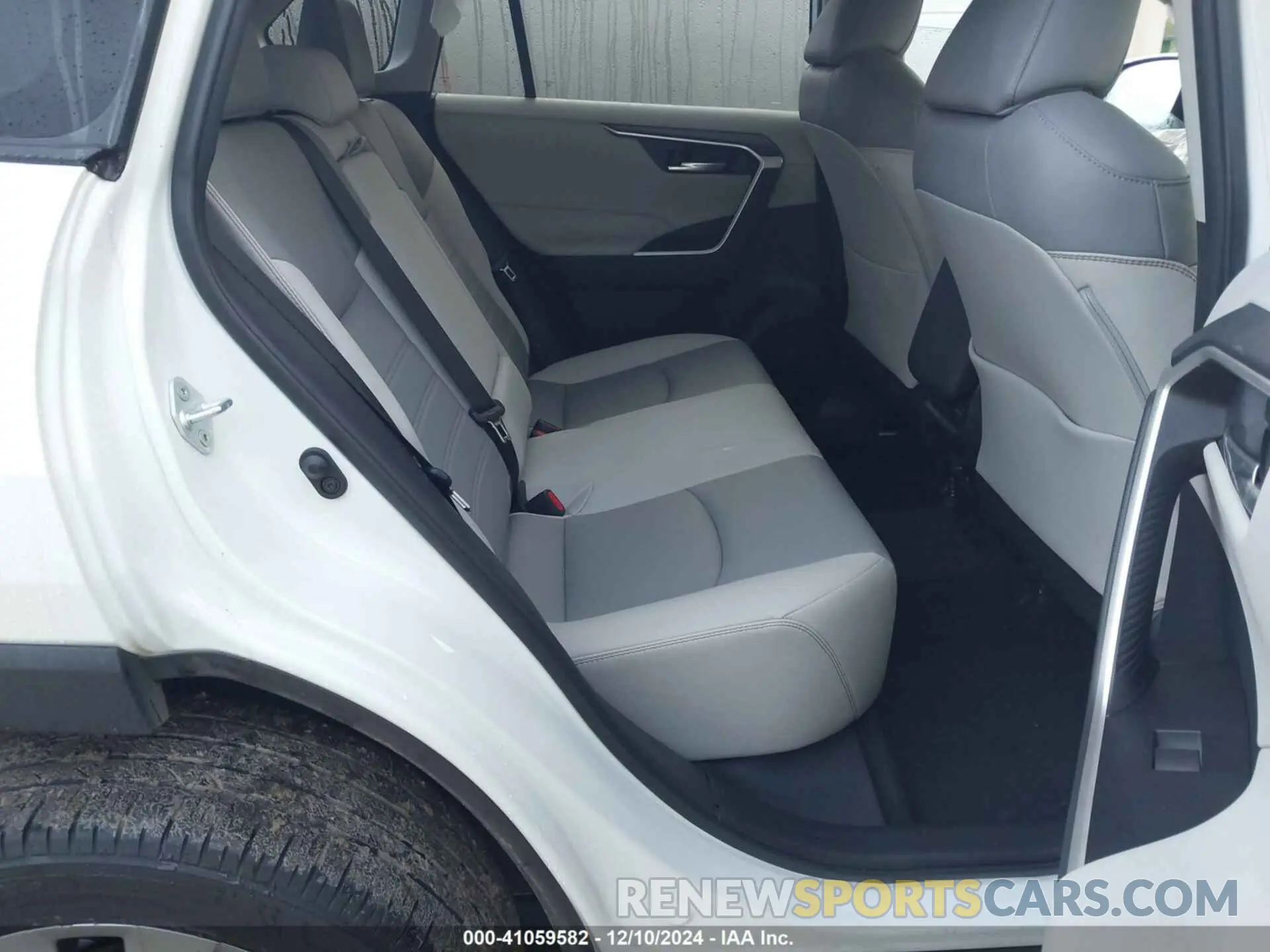 8 Фотография поврежденного автомобиля 2T3C1RFVXMW154802 TOYOTA RAV4 2021
