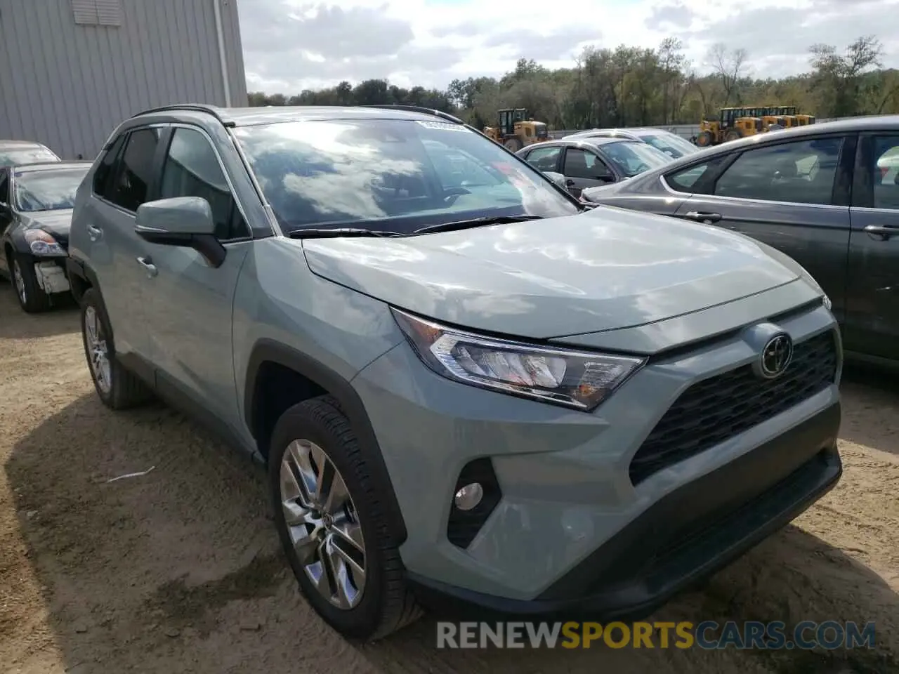 1 Photograph of a damaged car 2T3C1RFVXMW165329 TOYOTA RAV4 2021
