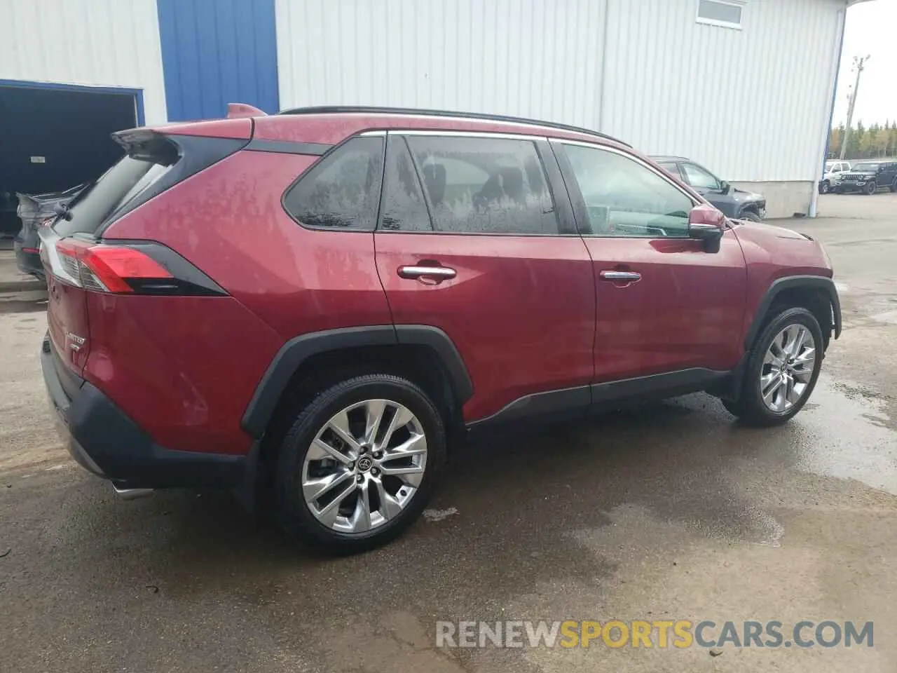 3 Photograph of a damaged car 2T3D1RFVXMW227638 TOYOTA RAV4 2021