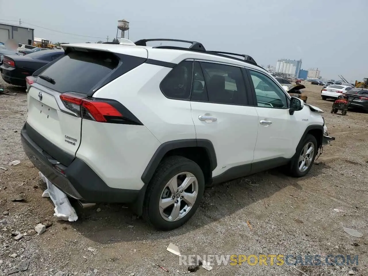 3 Photograph of a damaged car 2T3D6RFV6MW015871 TOYOTA RAV4 2021