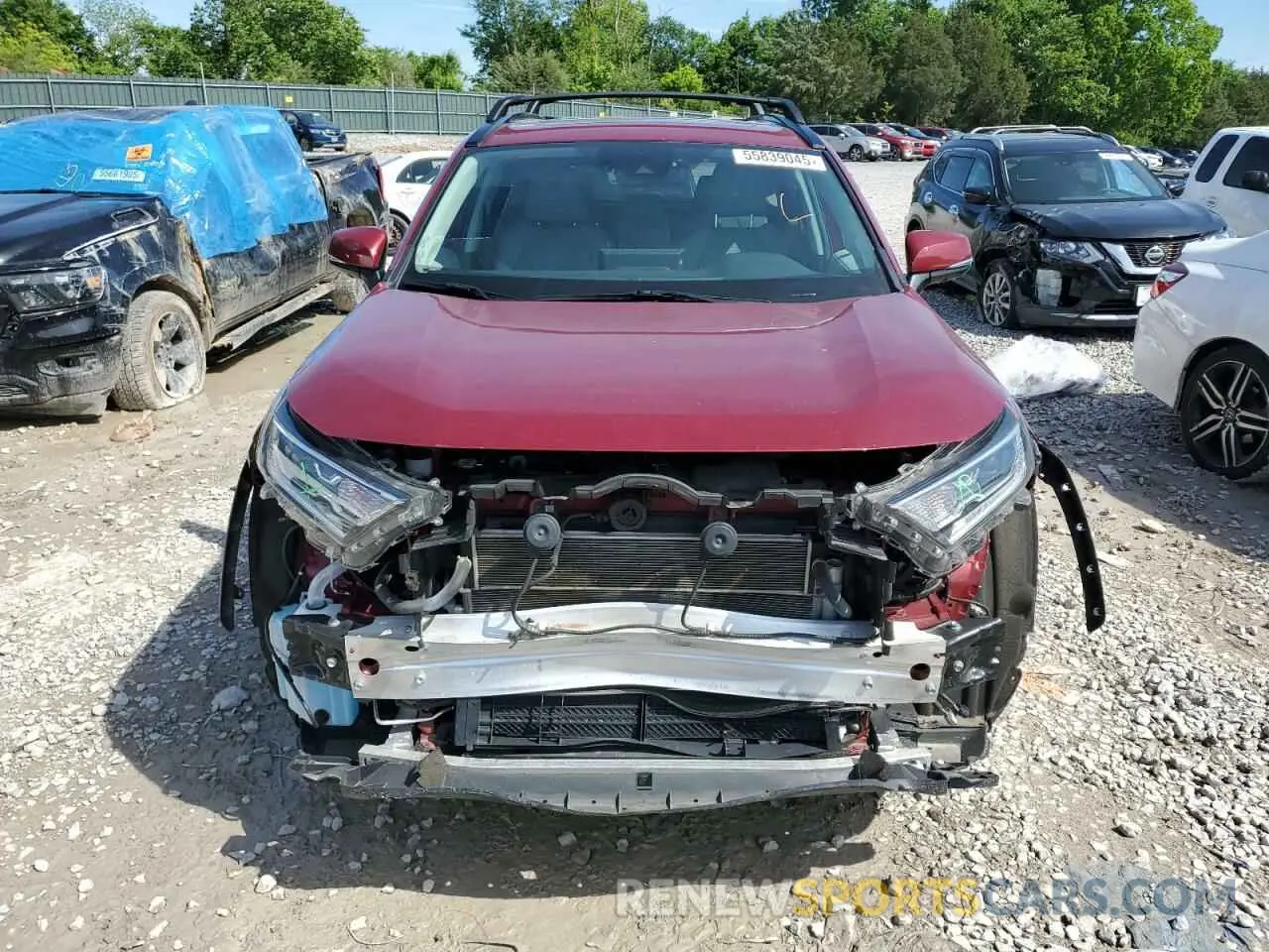 5 Photograph of a damaged car 2T3D6RFV7MW012784 TOYOTA RAV4 2021